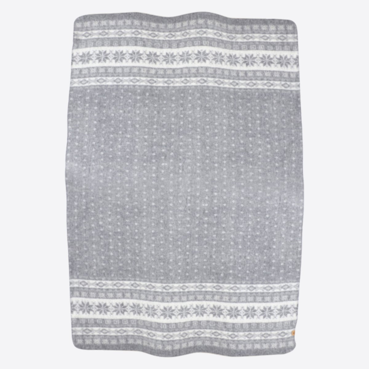 frostros-front-norway-design-wool-blanket-6.jpeg