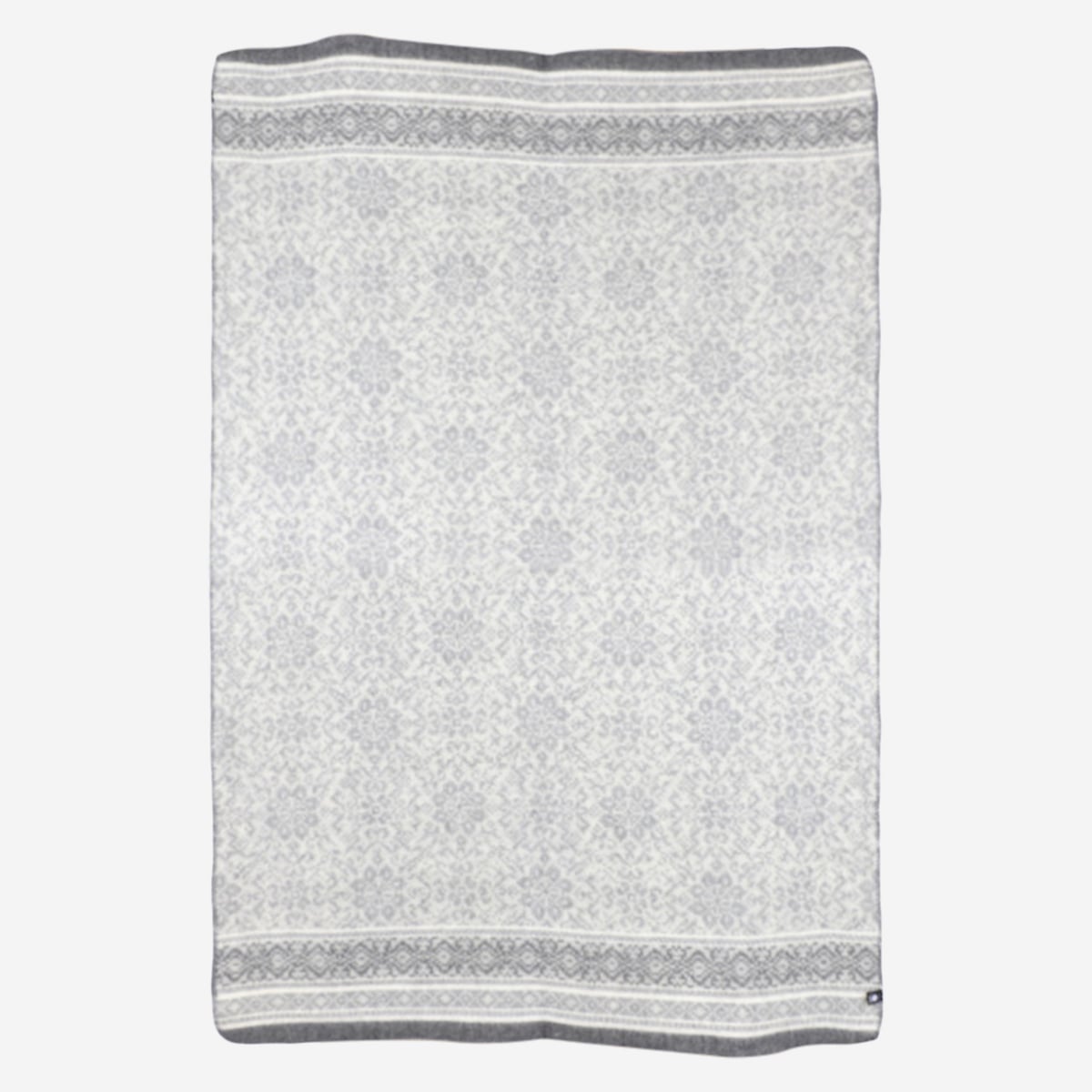 heidros-backside-norway-design-wool-blanket-9.jpeg