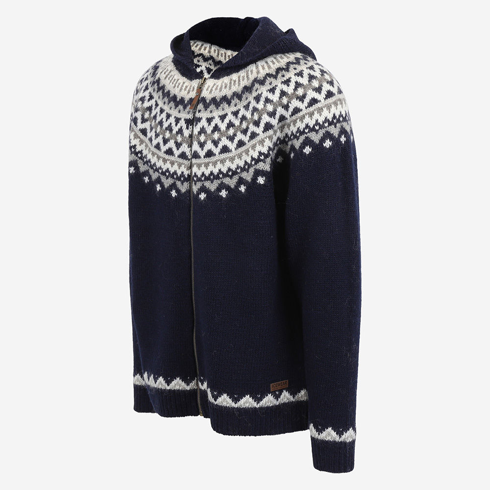 Skjaldbreiður hooded wool sweater