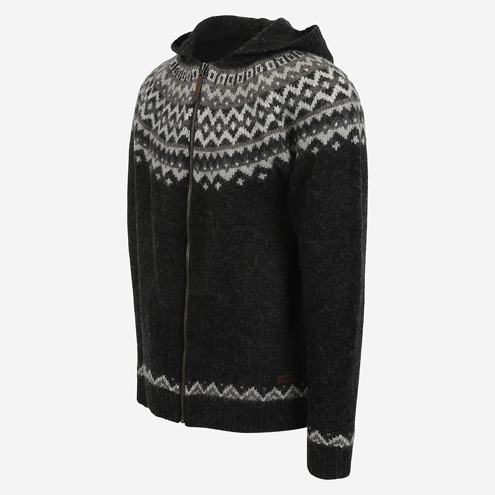 Skjaldbreiður hooded wool sweater