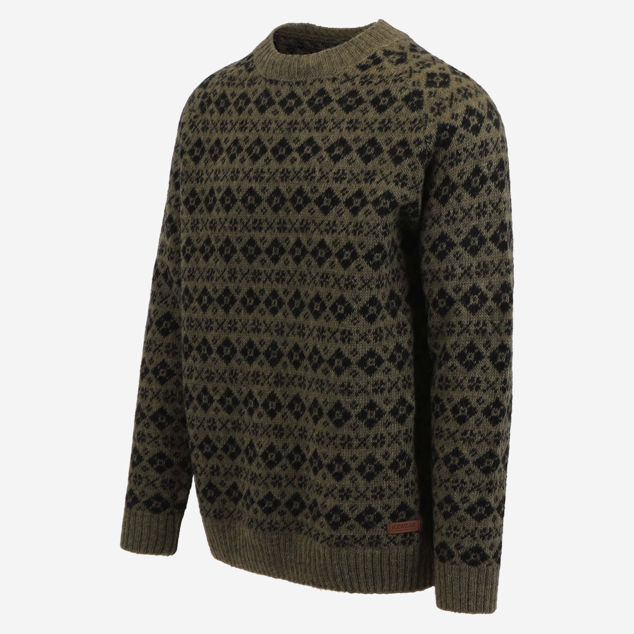 vaglaskogur-wool-sweater-nordic-pattern-faroe-islands_700.jpeg