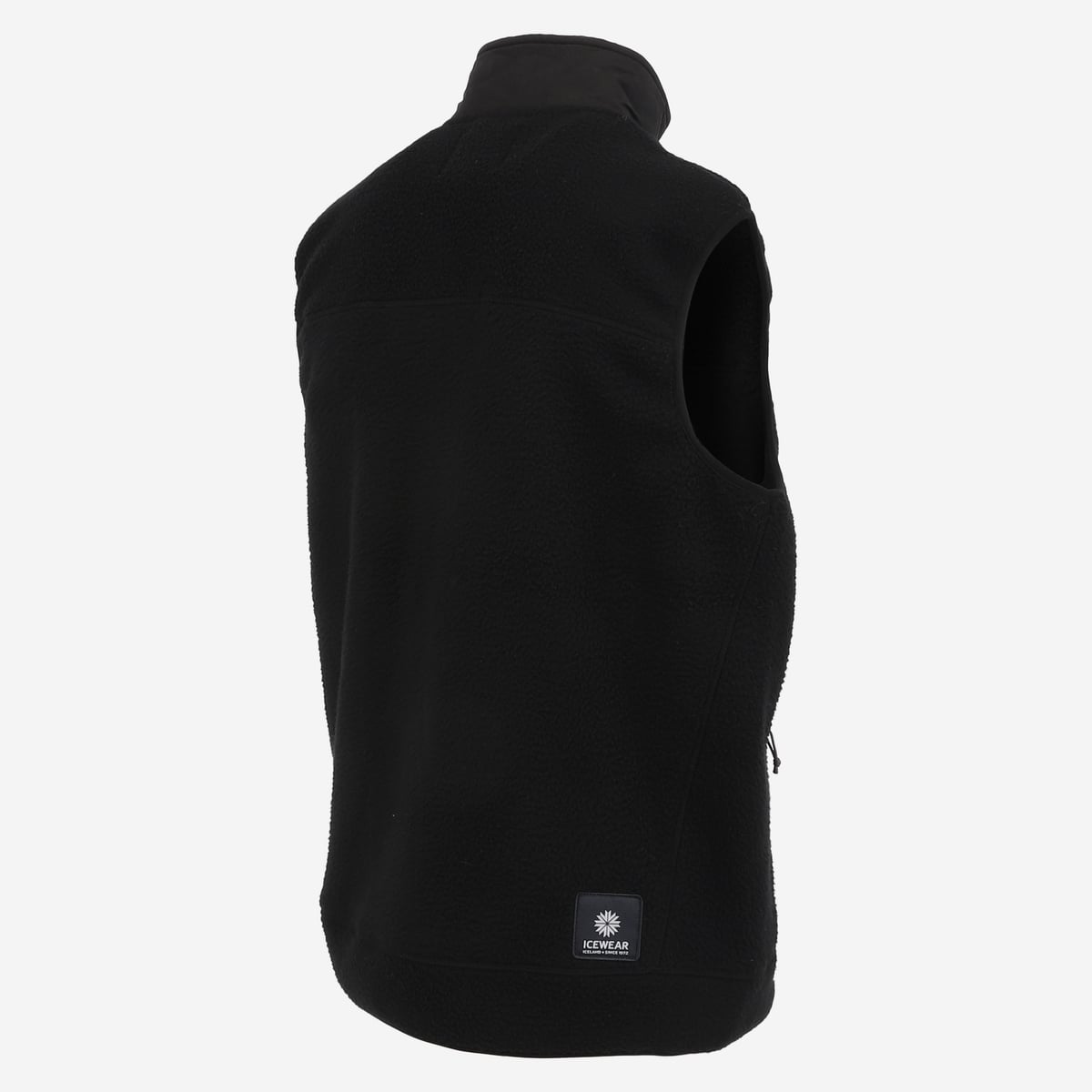 veidivotn-sherpa-fleece-outdoor-vest-iceland_15.jpeg