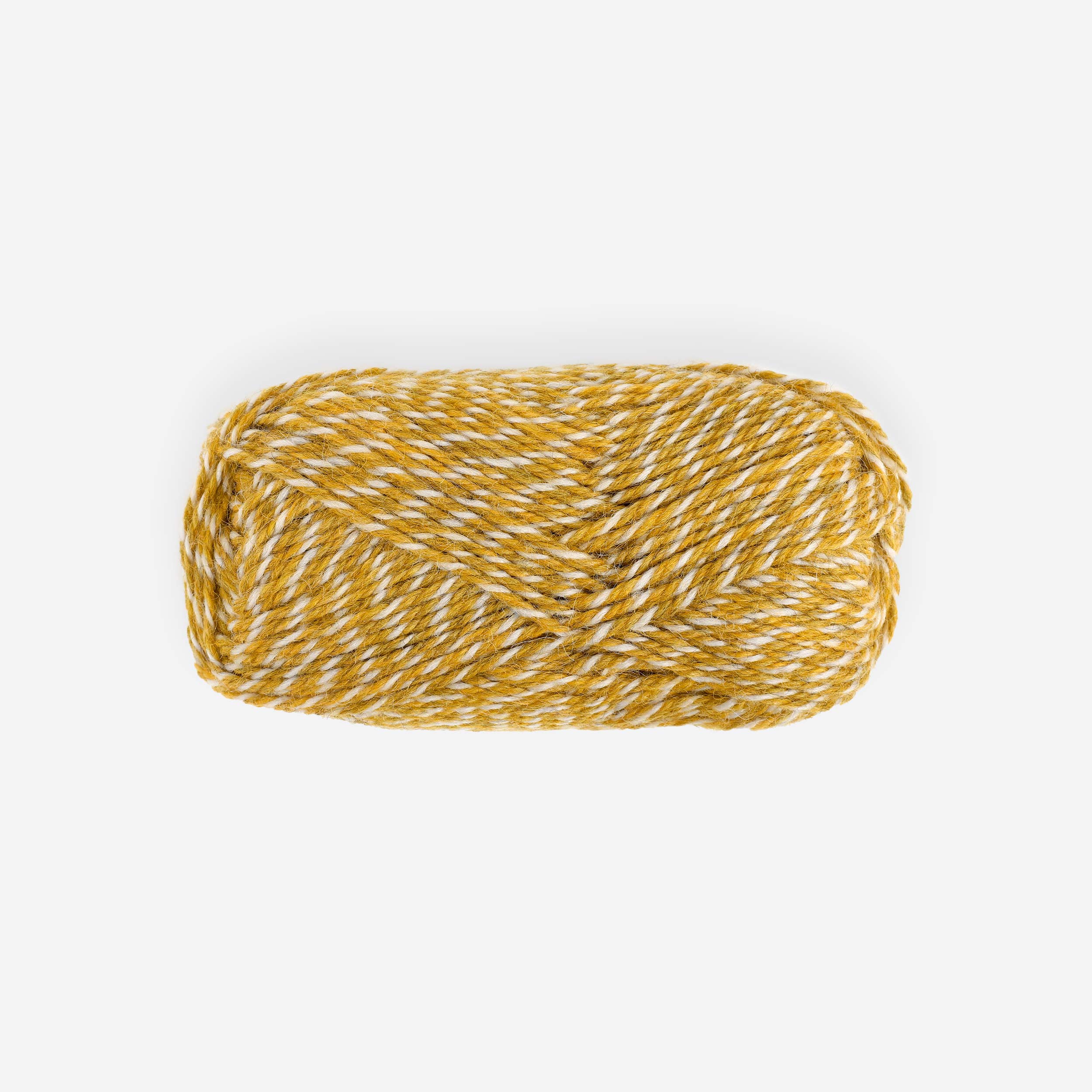 Saga-Yrja wool blend knitting yarn