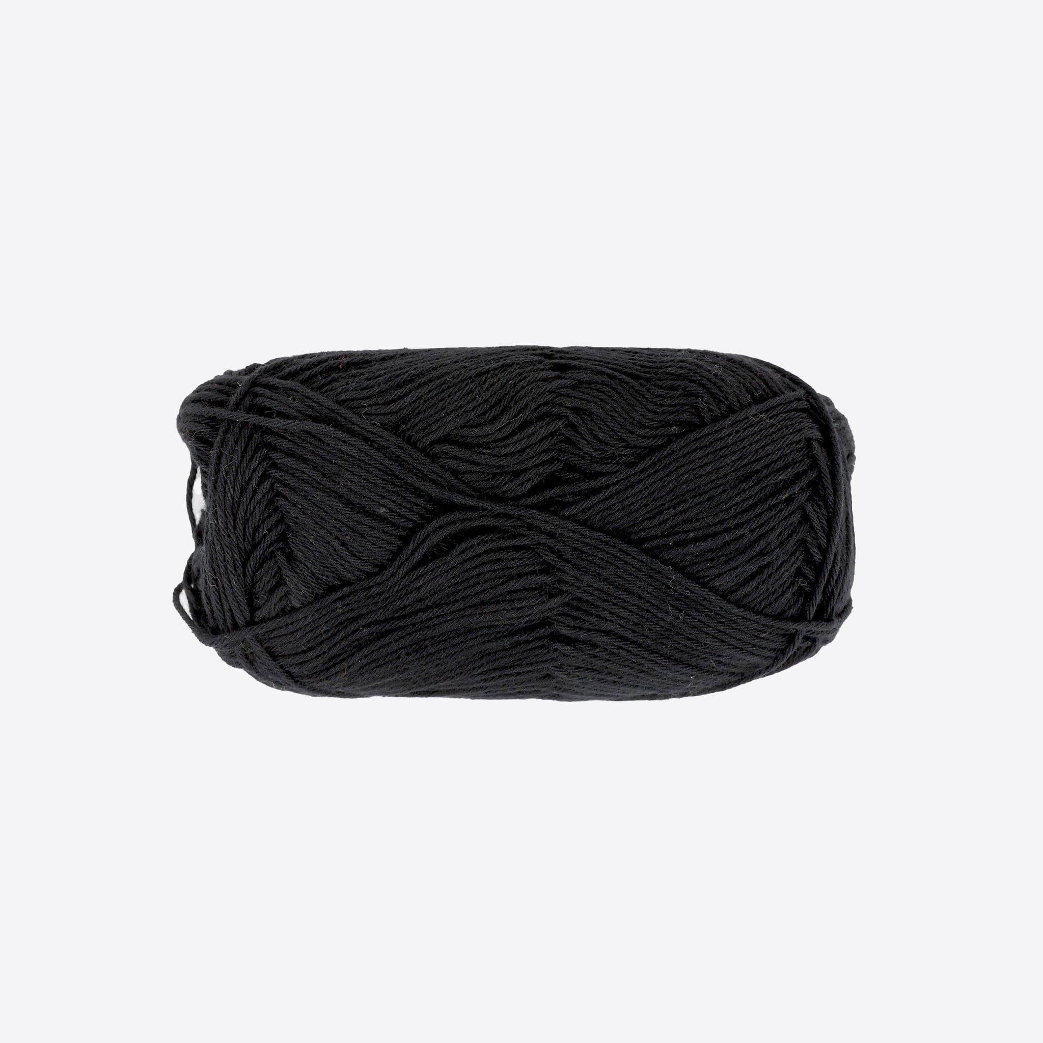 coralnature-cotton-knitting-yarn-9010-0001_.jpeg