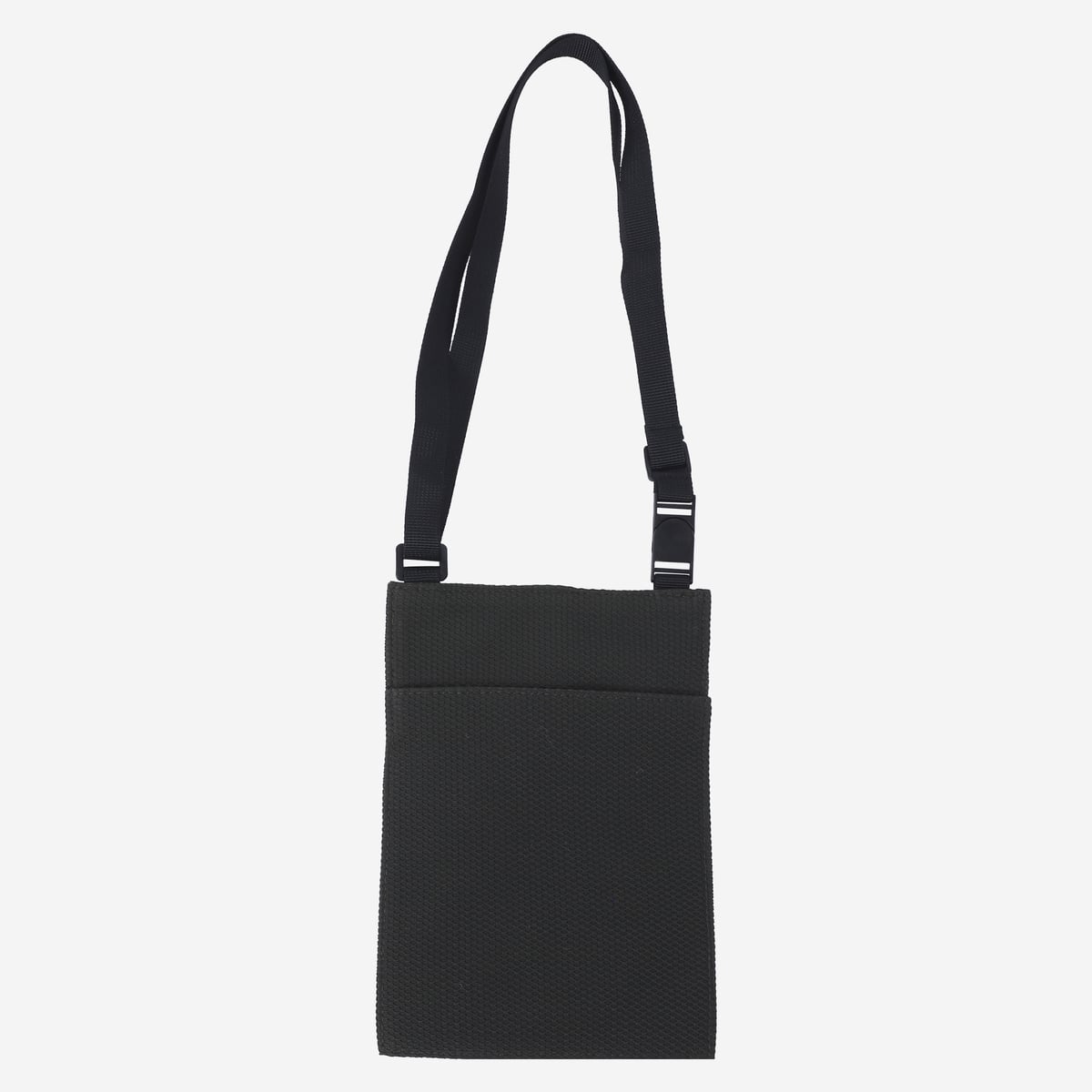 hraungardur-travel-pouch_02.jpeg