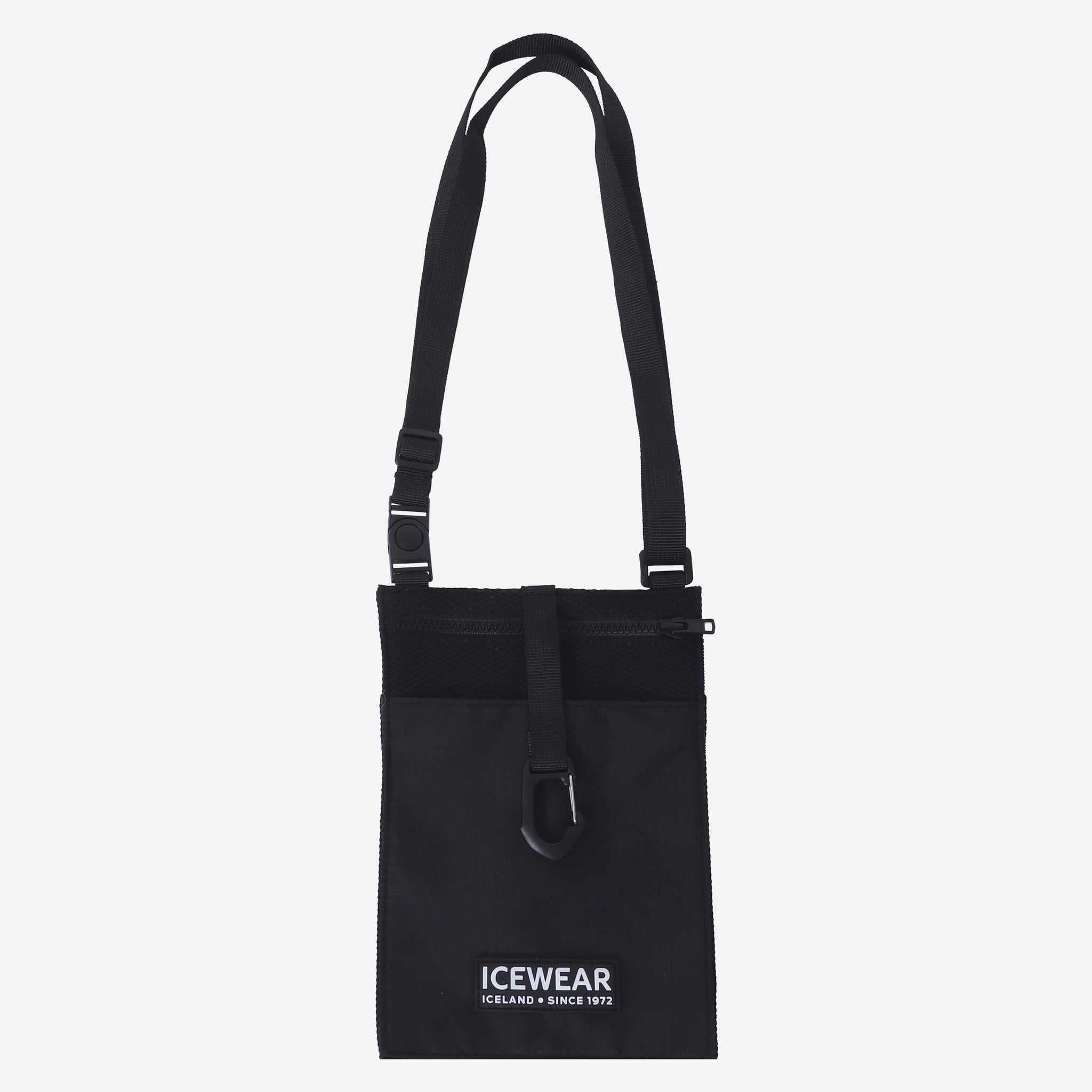hraungardur-travel-pouch_04.jpeg