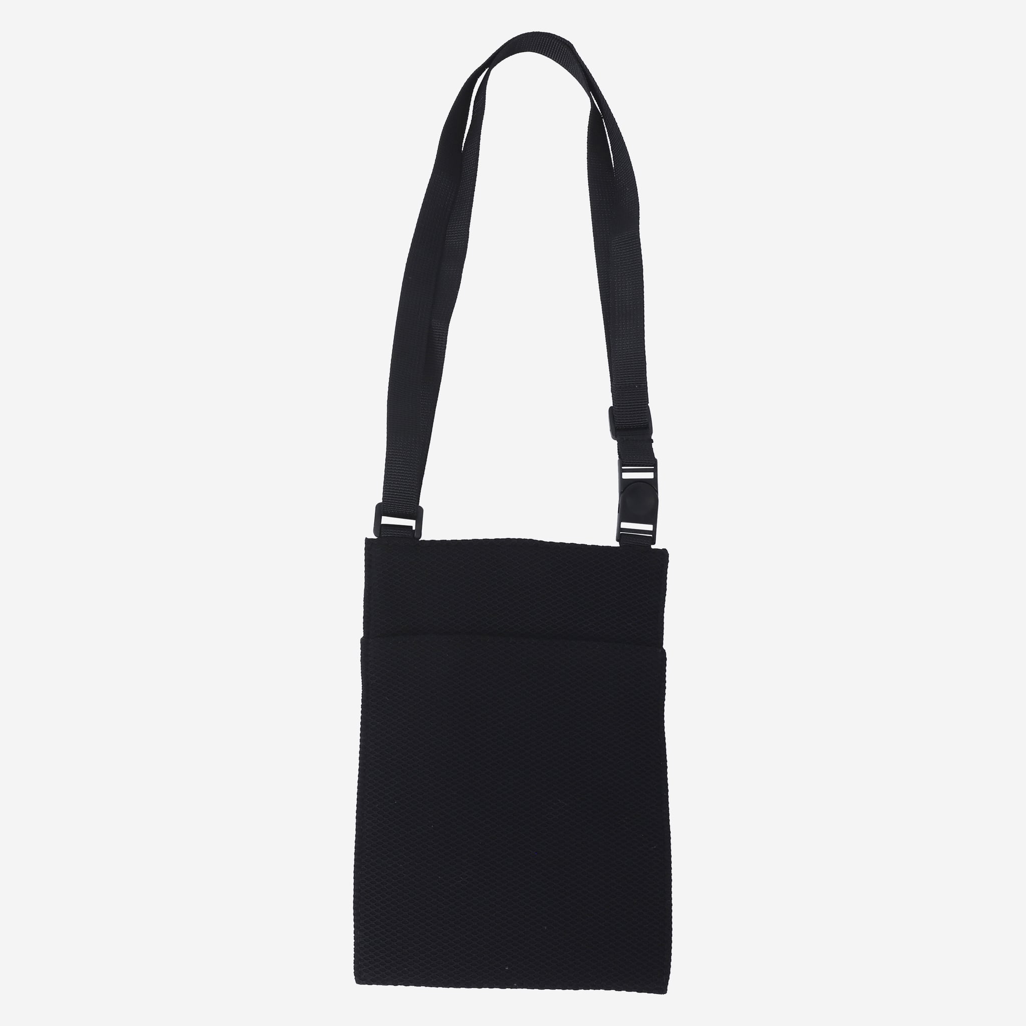 hraungardur-travel-pouch_05.jpeg