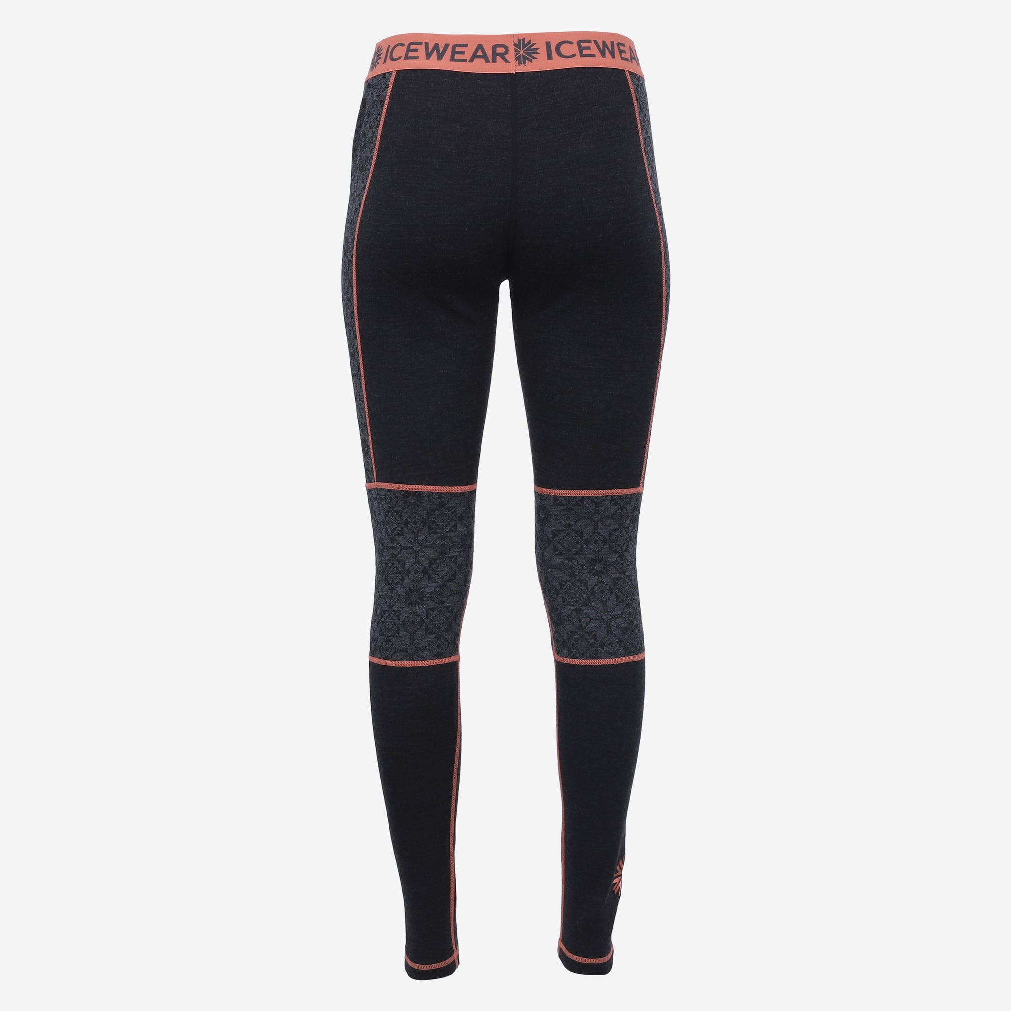hvitanes-FW-1217-0101-2.jpeg