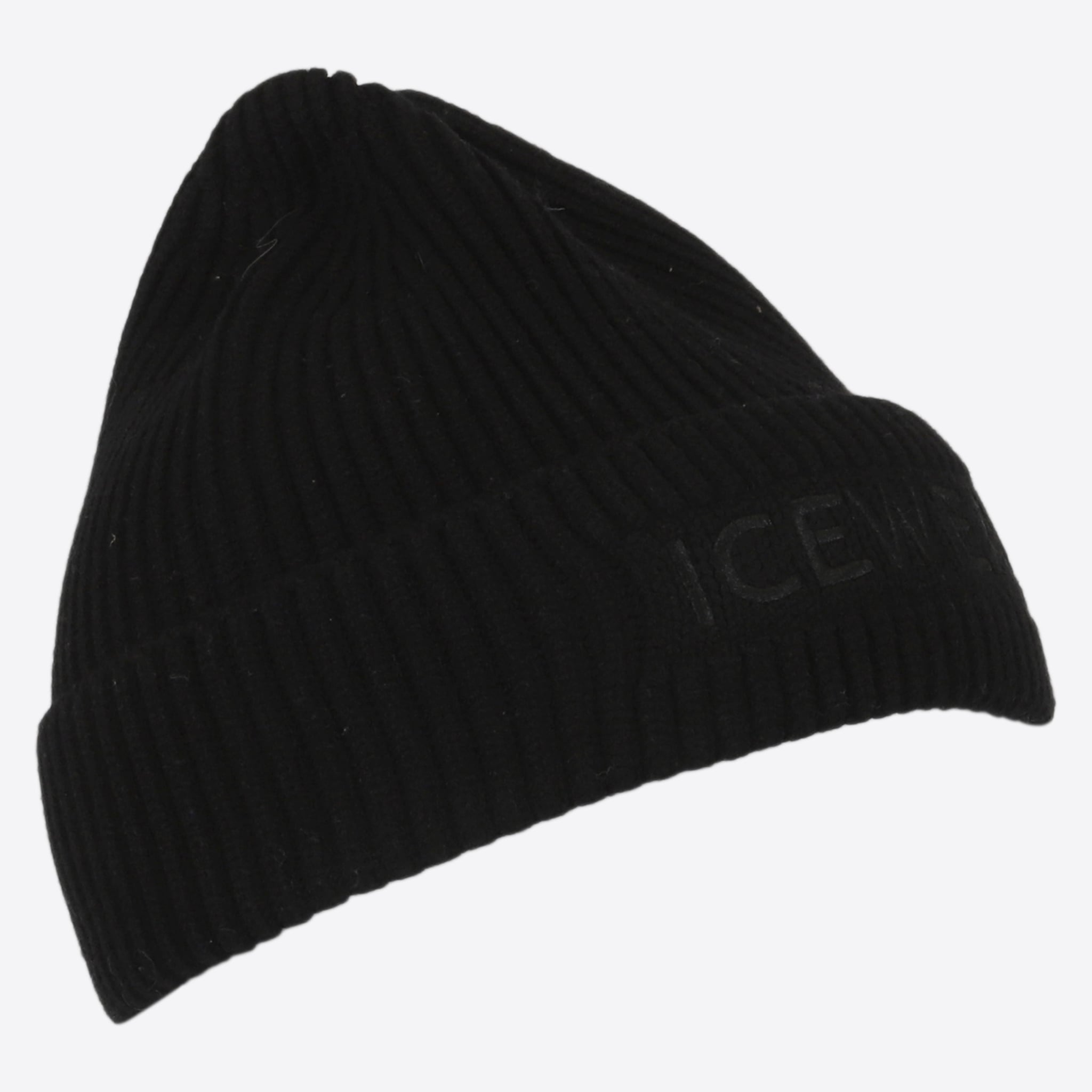 Gil hat