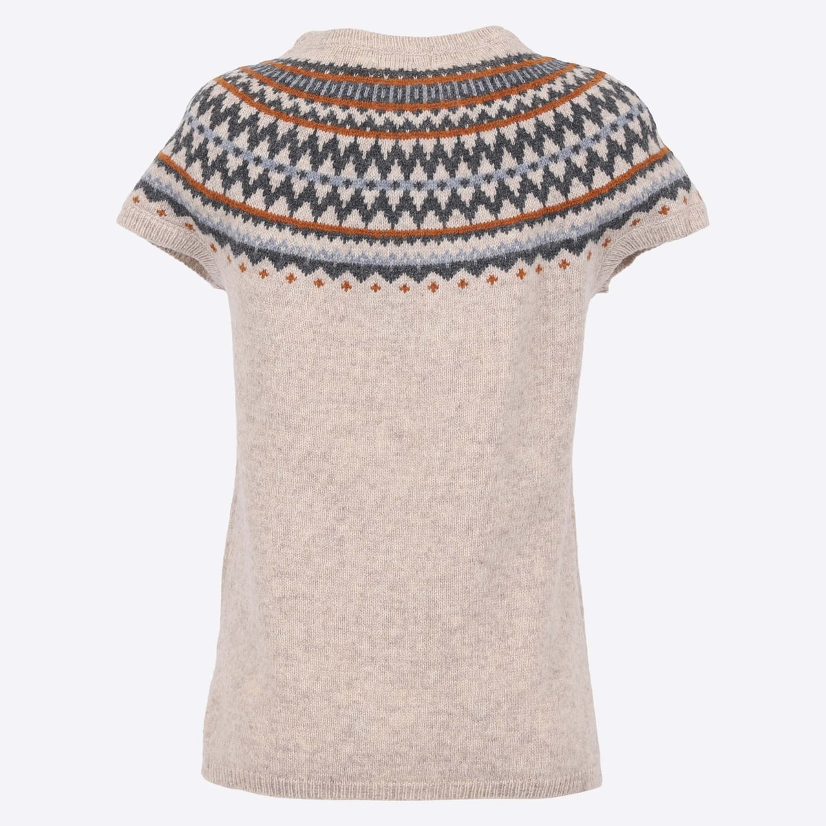 dyngjufjoll-wool-scandinavian-vest_22.jpeg