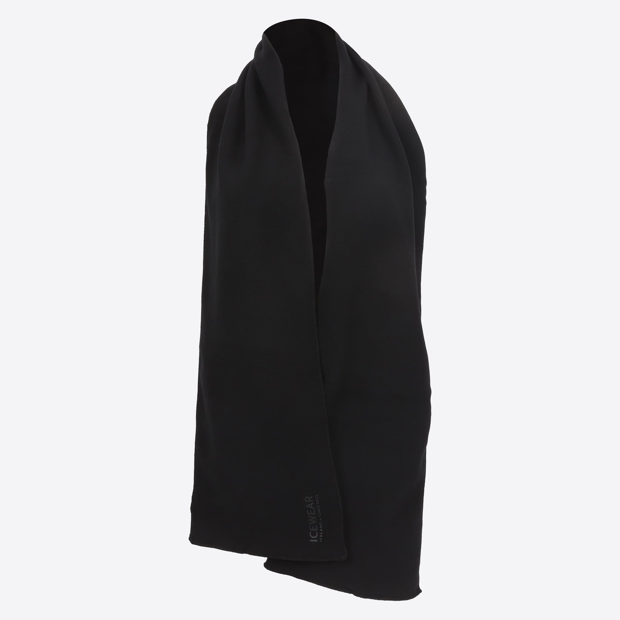 Tangi-scarf-Primaloft-fleece-1.jpeg