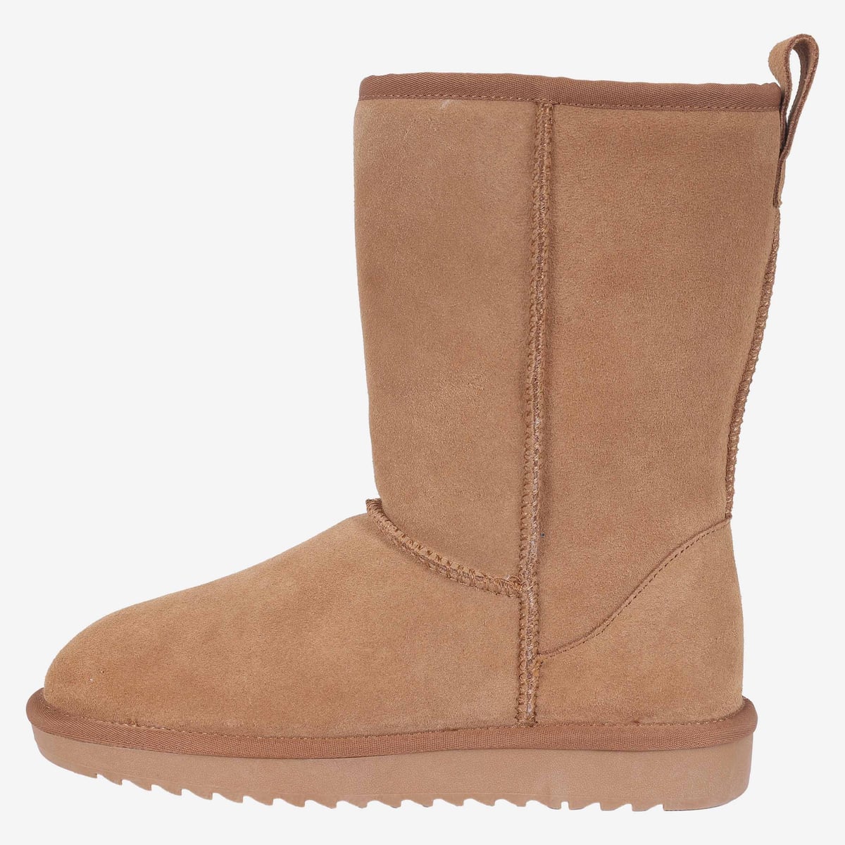 natthagi-suede-boots-iceland_509.jpeg