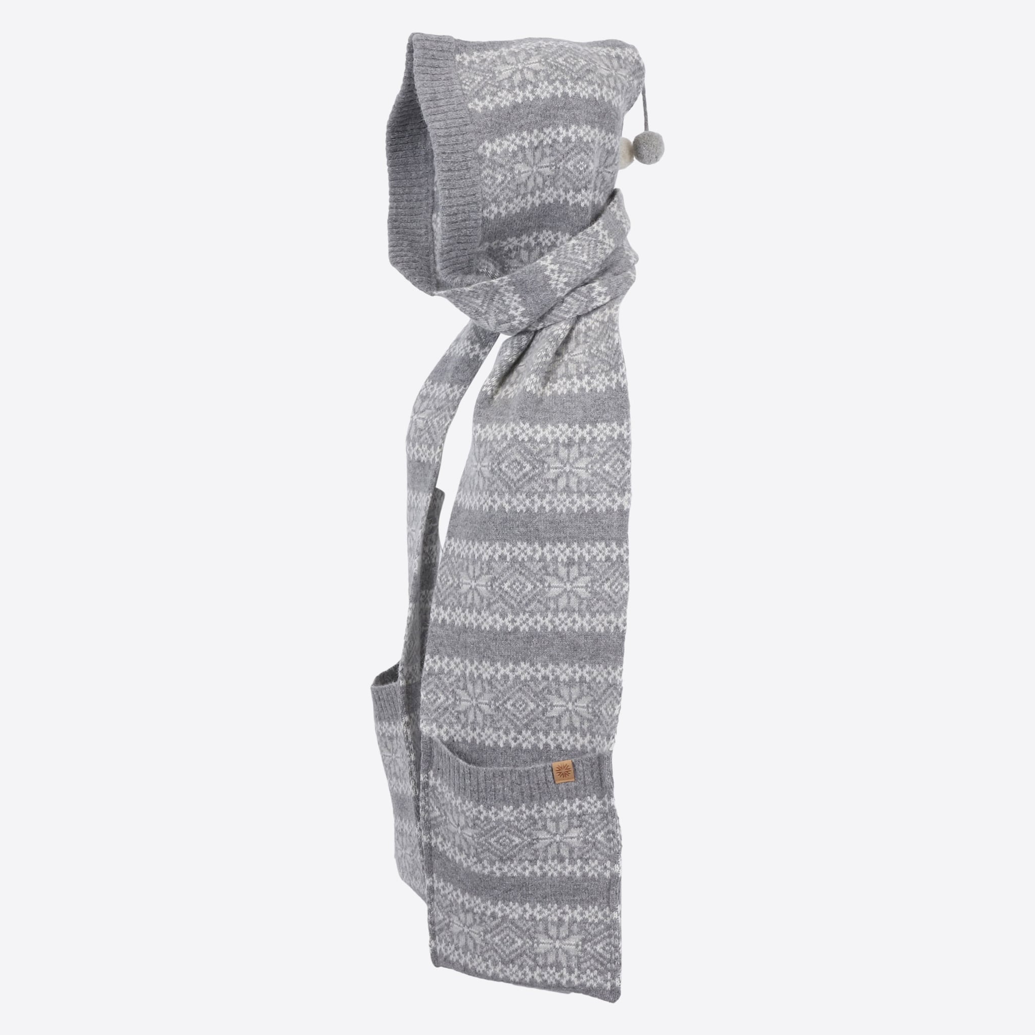 papey2-wool-nordic_scarf-with-hood_45.jpeg