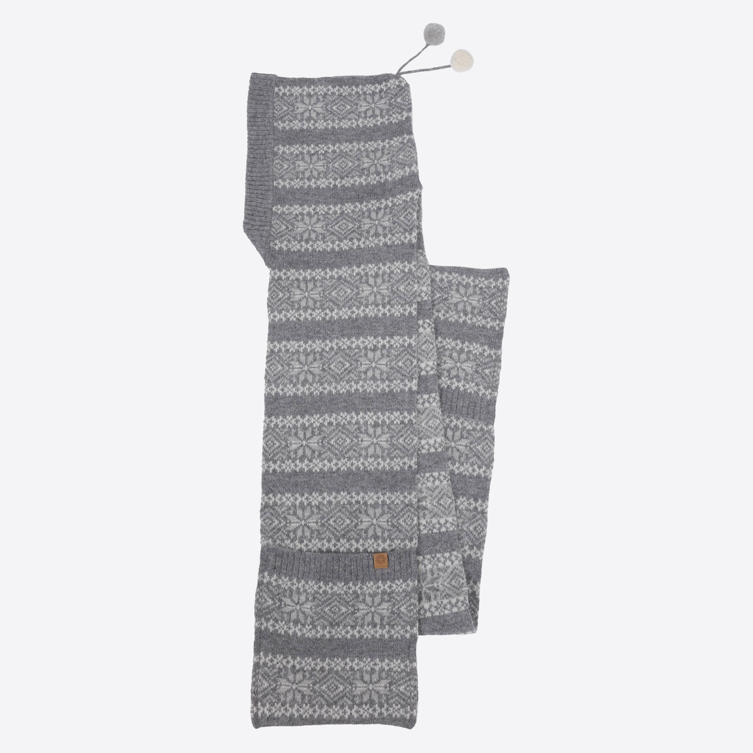 Papey scarf with hood
