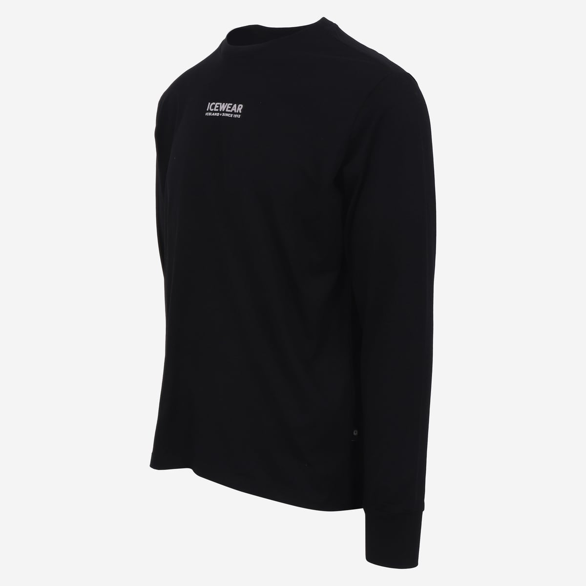 eyjafjordur-light-sweater-iceland_611.jpeg