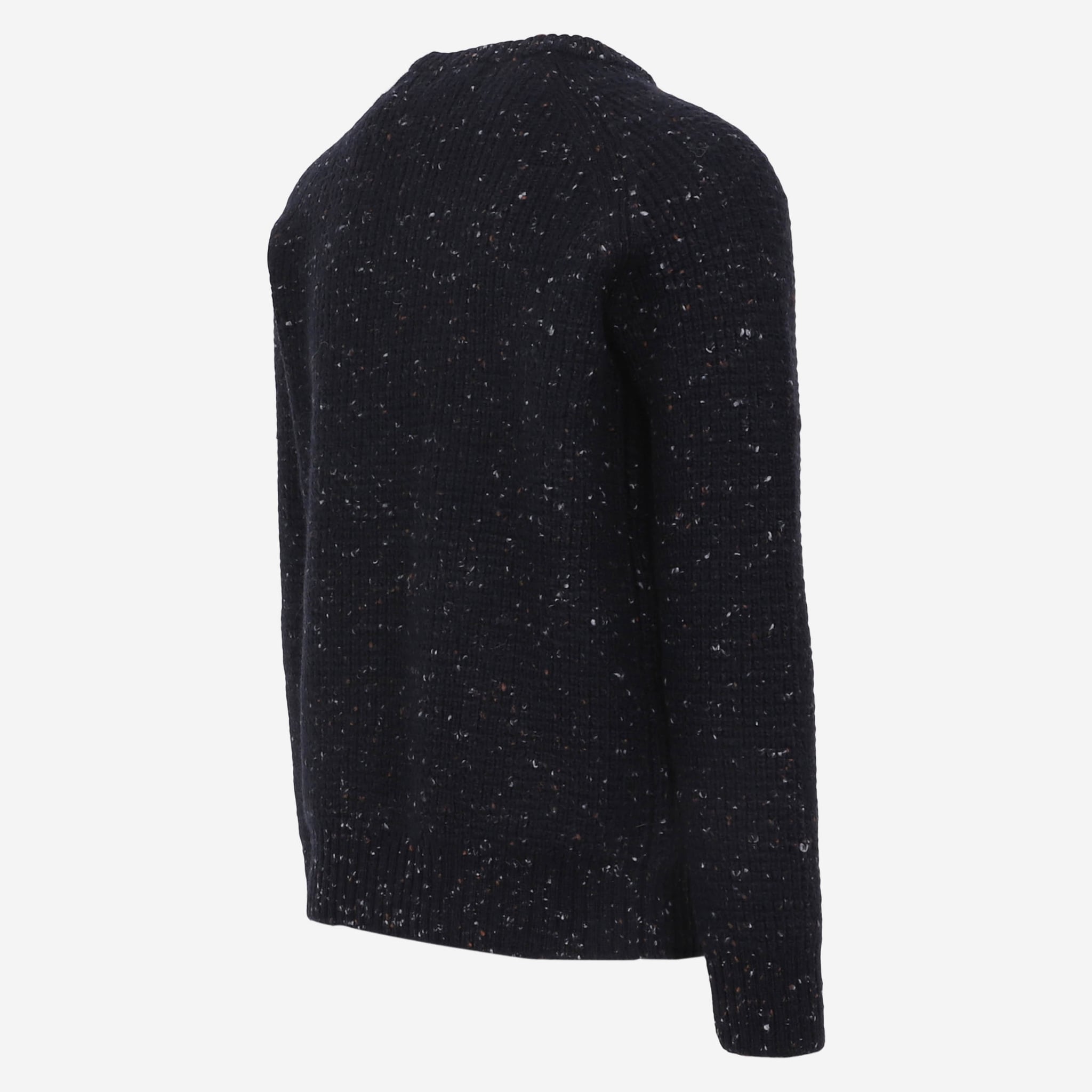 hraunholl-wool-knitted-sweater_77.jpeg