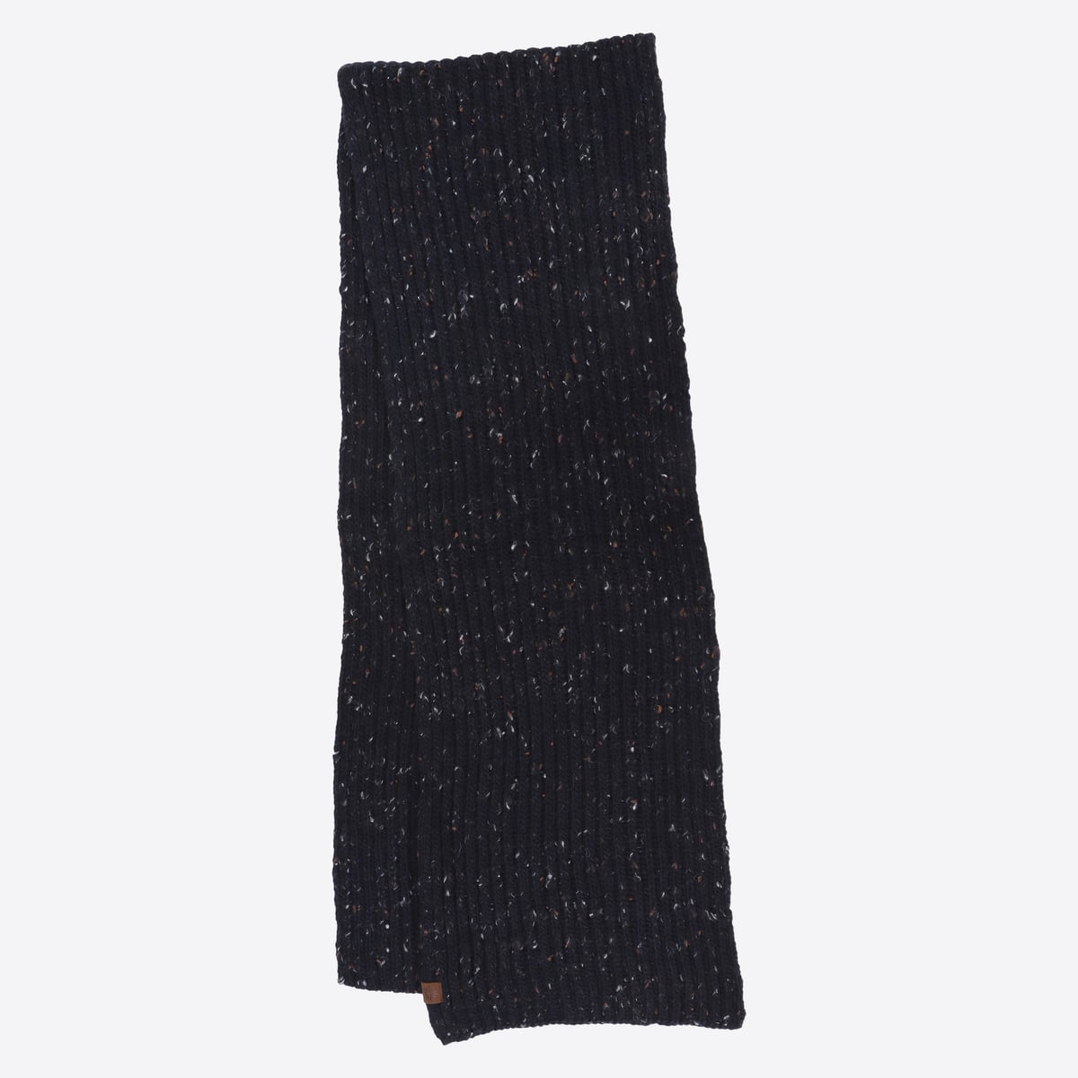 hraunholl-wool-knitted-scarf_23.jpeg