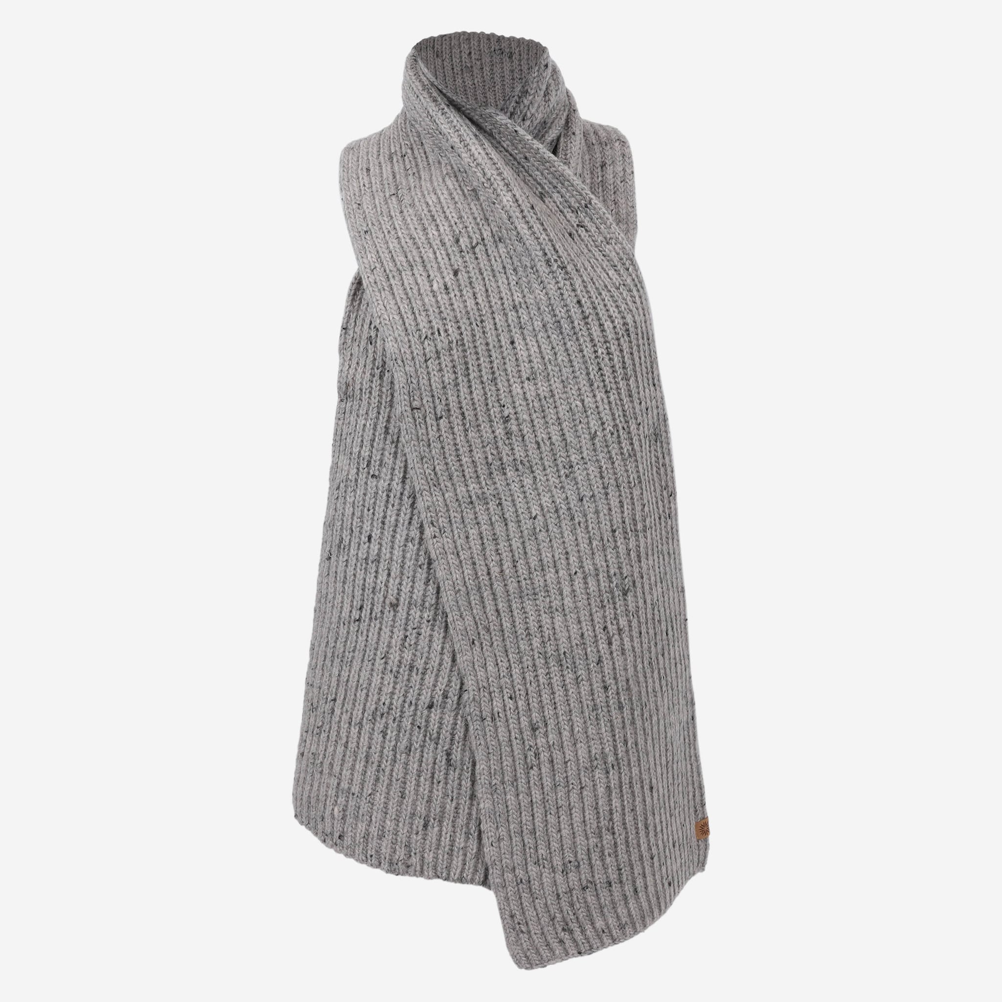hraunholl-wool-knitted-scarf_28.jpeg
