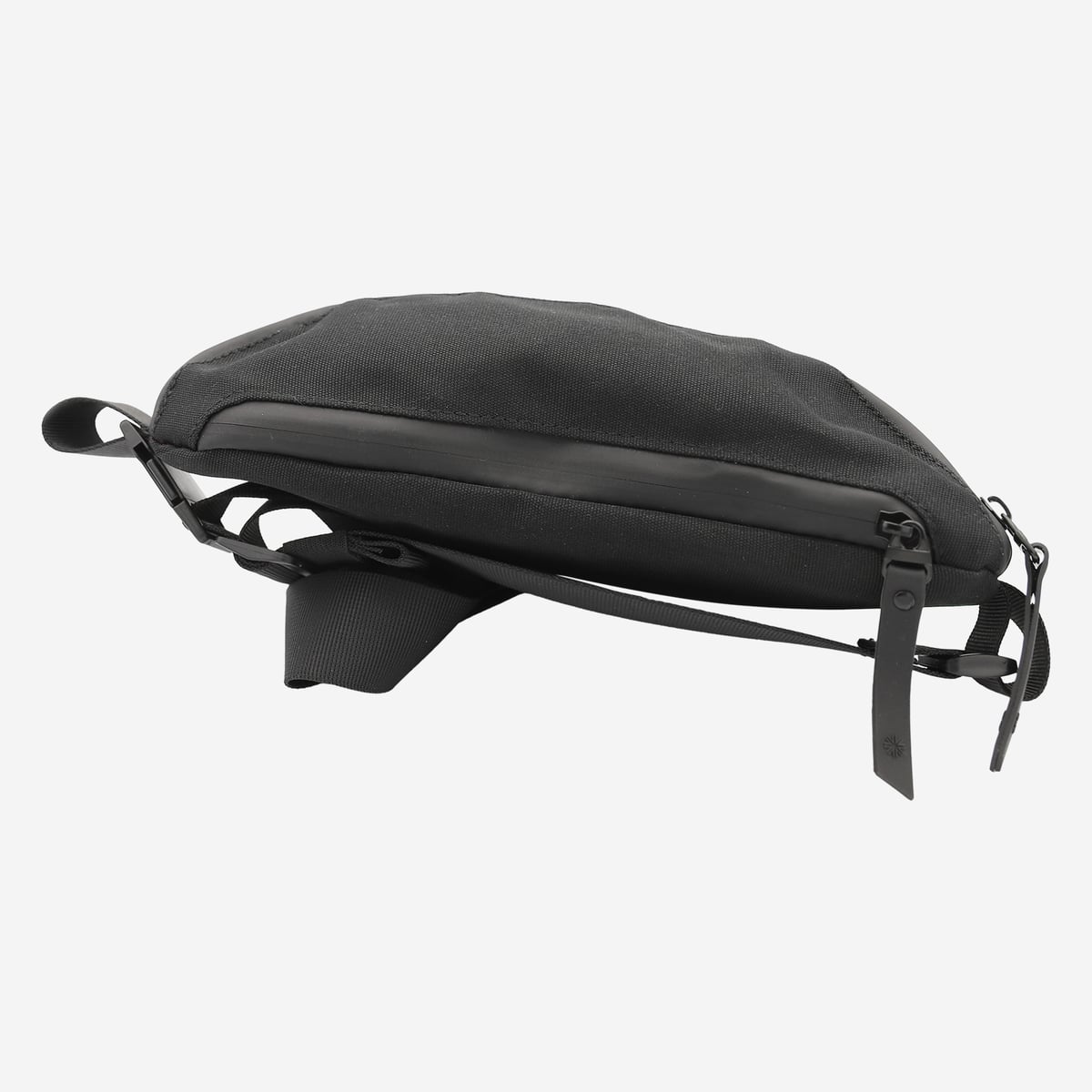 dalagardur_bumbag-black-85.jpeg