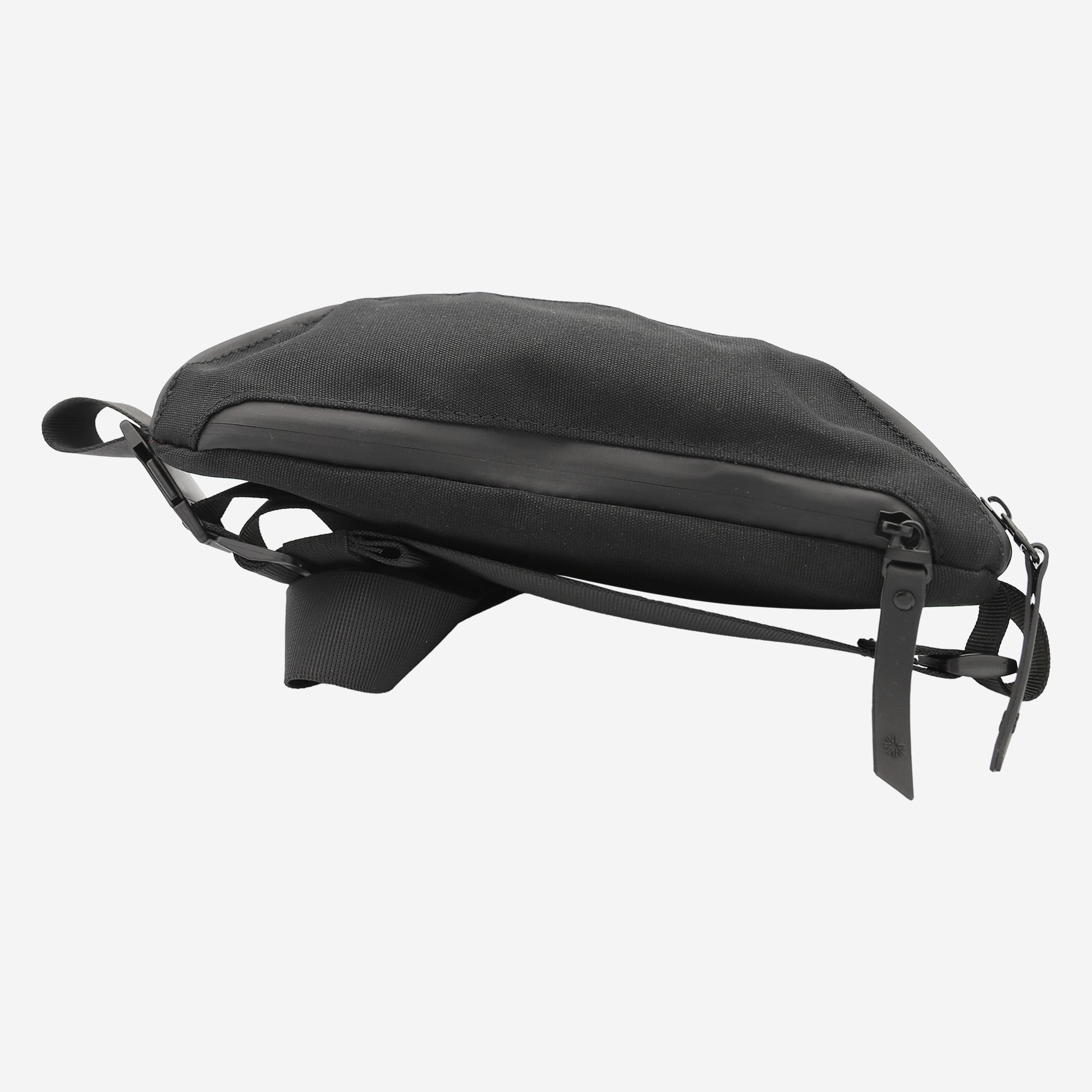dalagardur_bumbag-black-85.jpeg