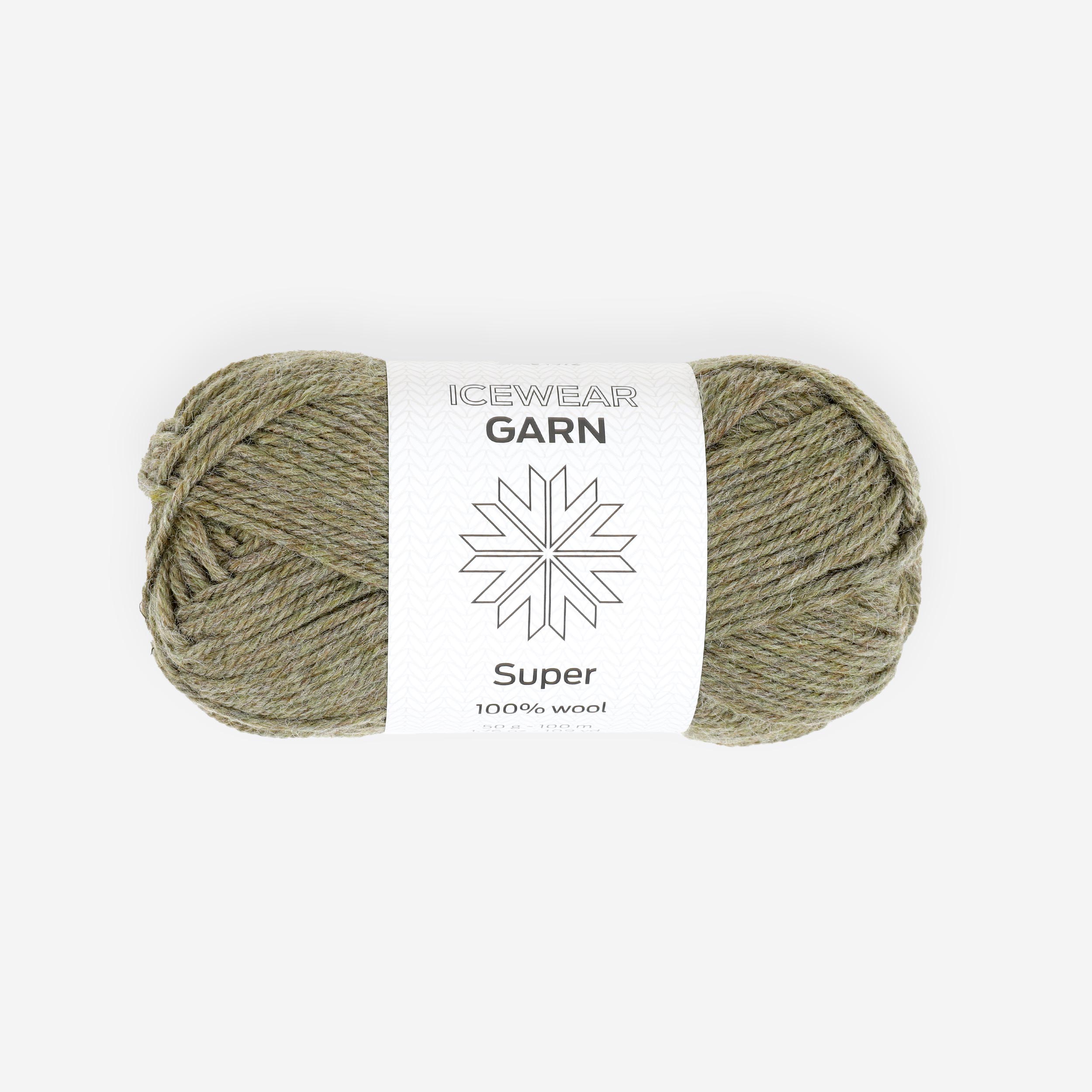 Super 100% wool knitting yarn (Aran)