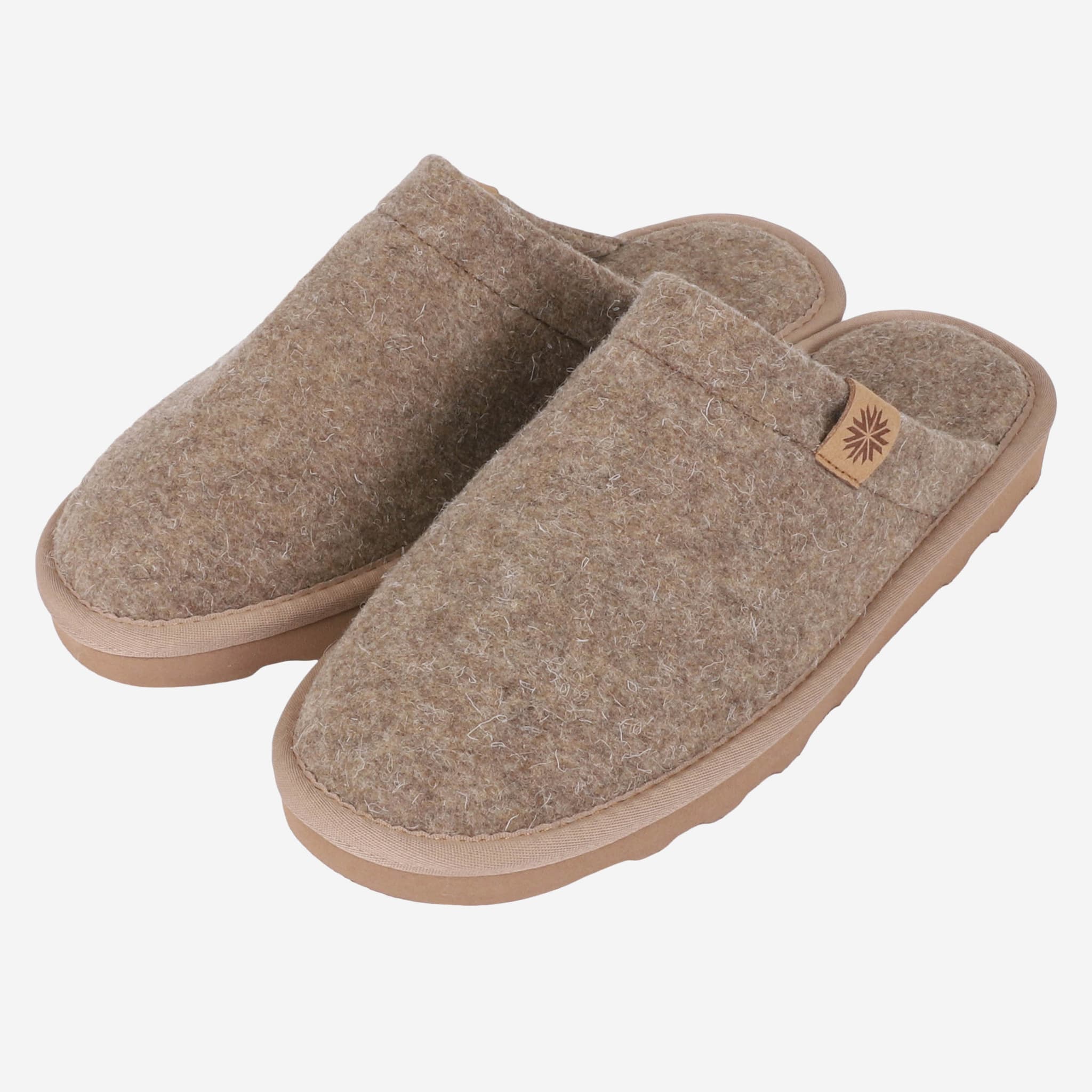 Lambafell house shoes with wool 