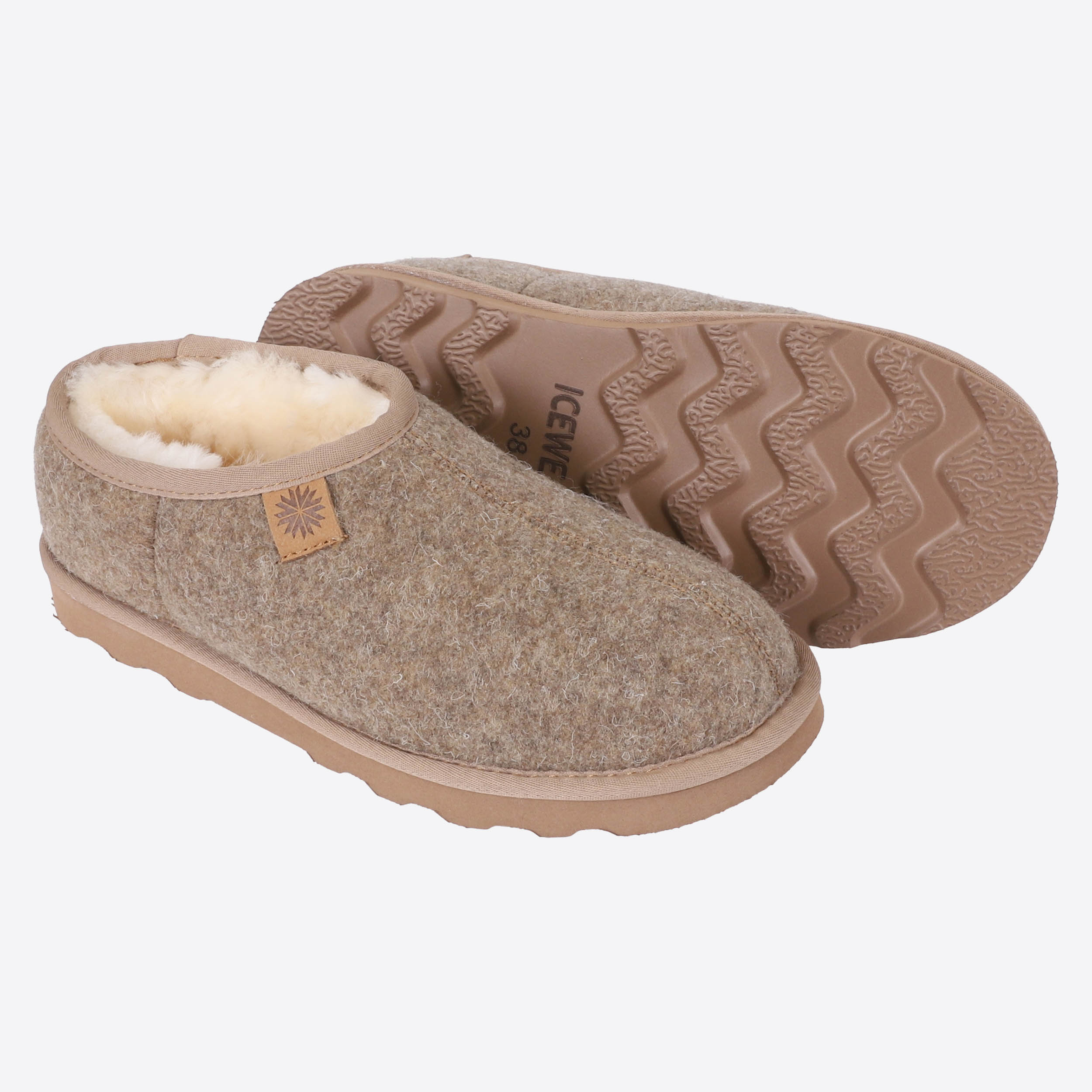 Lambafell wool step-in indoor slippers 