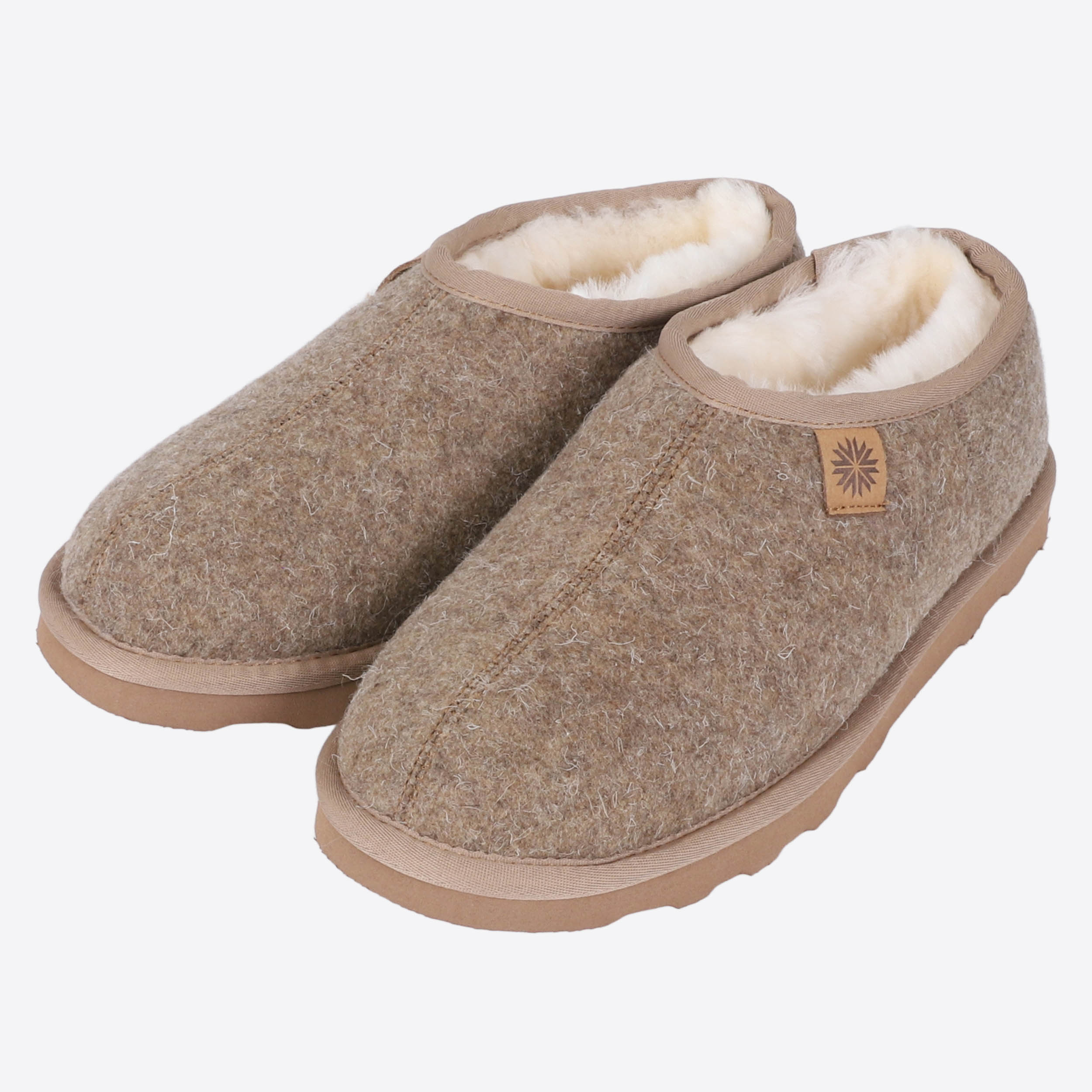 Lambafell wool step-in indoor slippers 