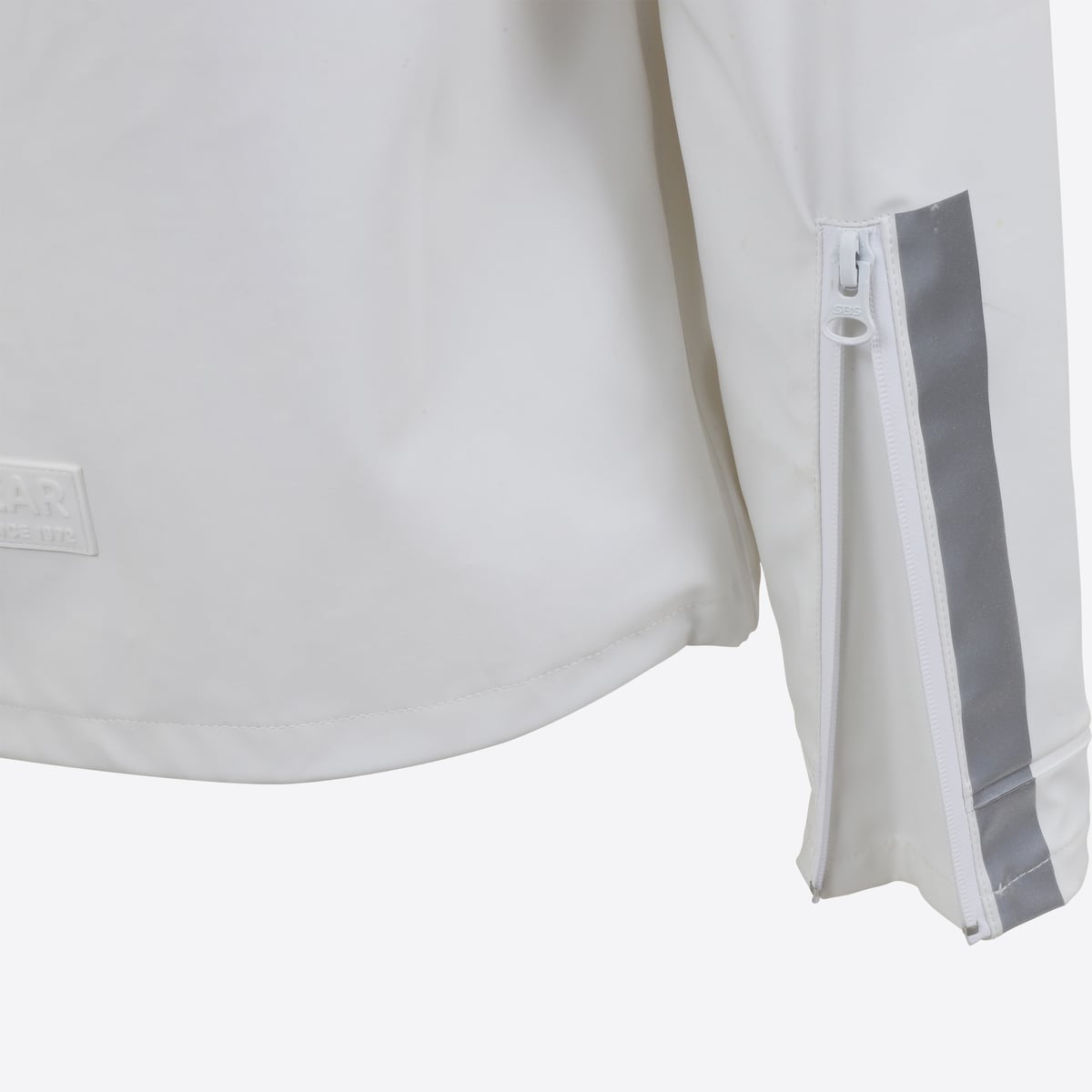 vatnstangi-rain-jacket-FW-2440-white5.jpeg