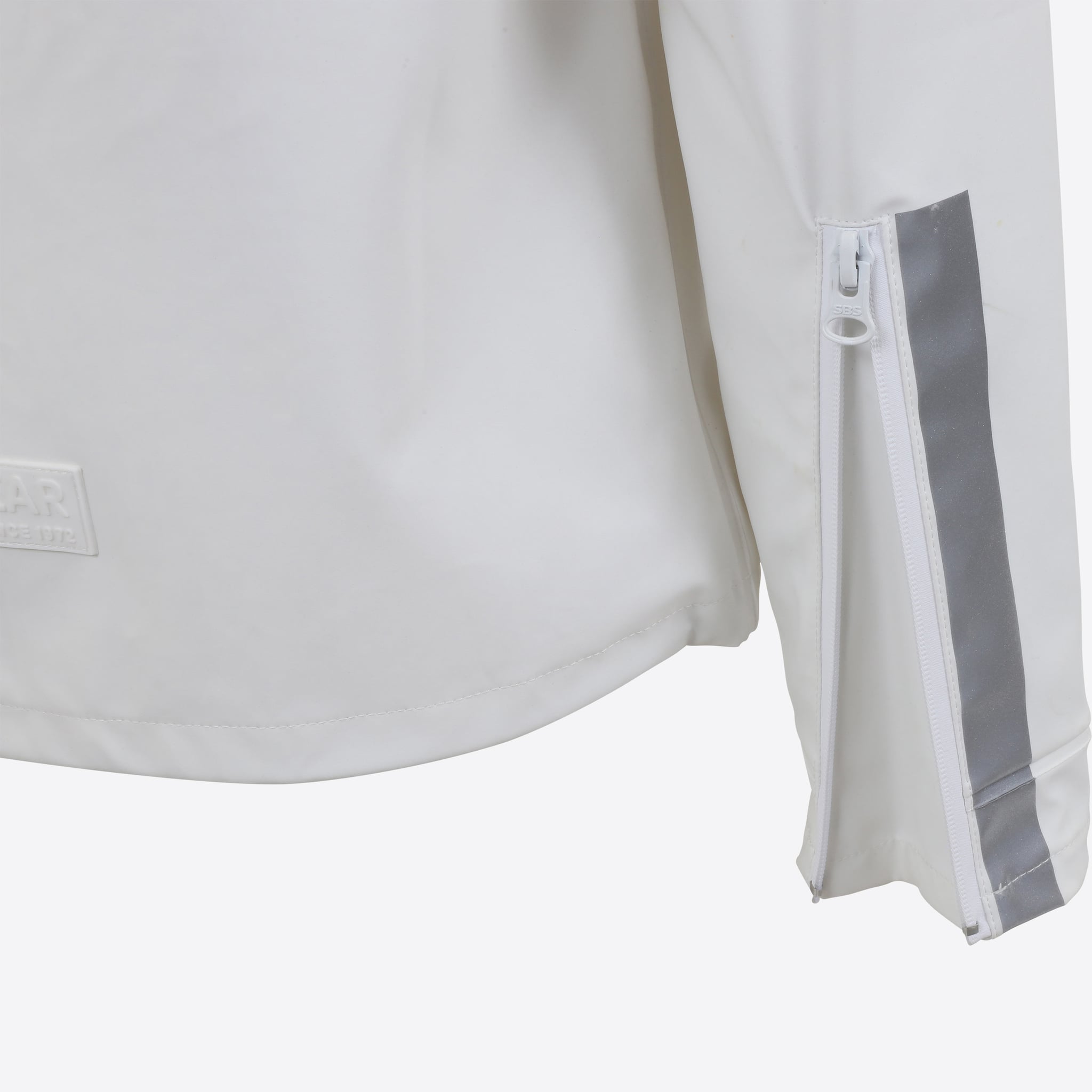 vatnstangi-rain-jacket-FW-2440-white5.jpeg