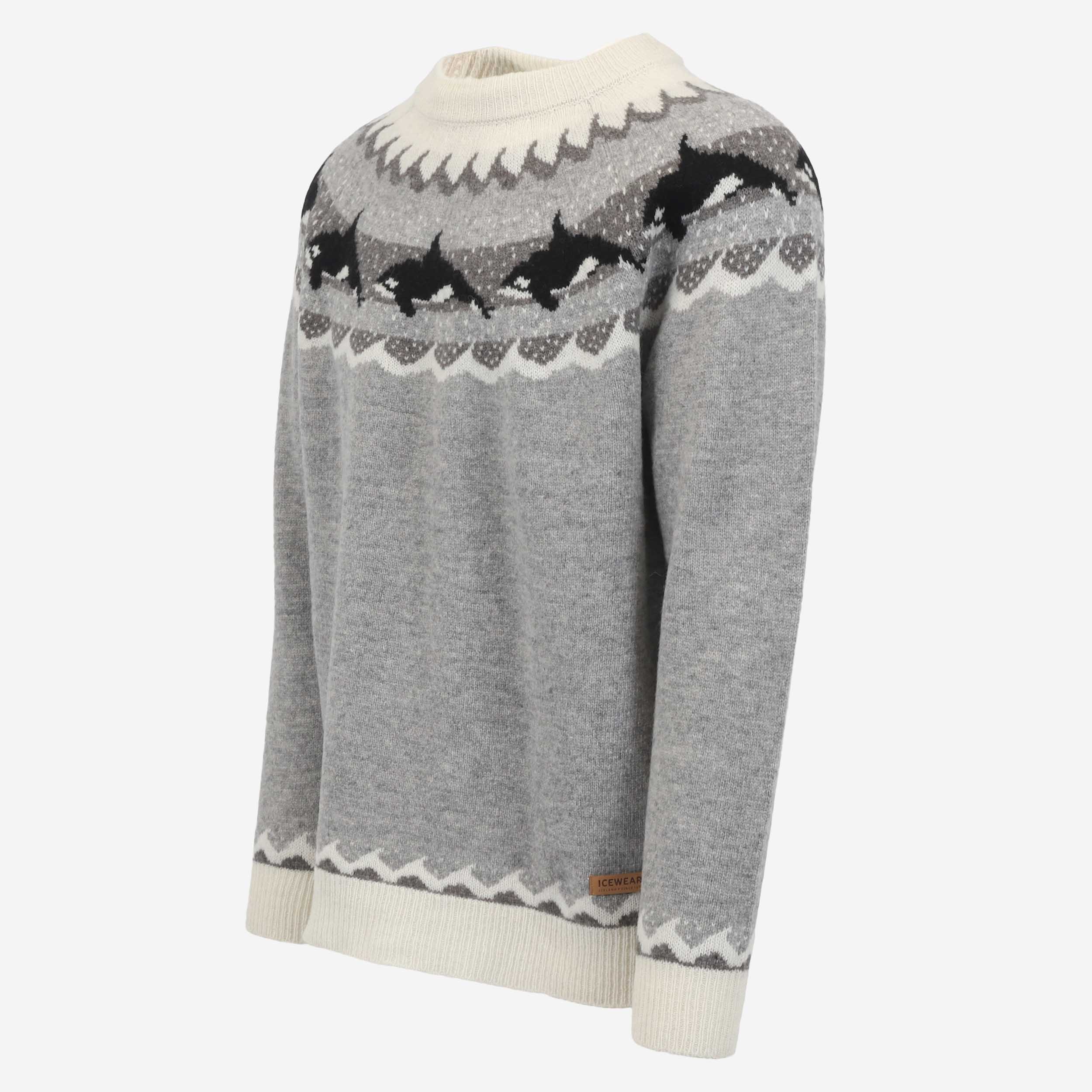 Hvalur wool pullover with orca design