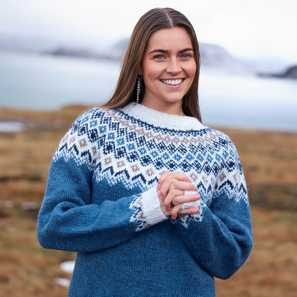 Lóa classic pattern sweater knitting pattern