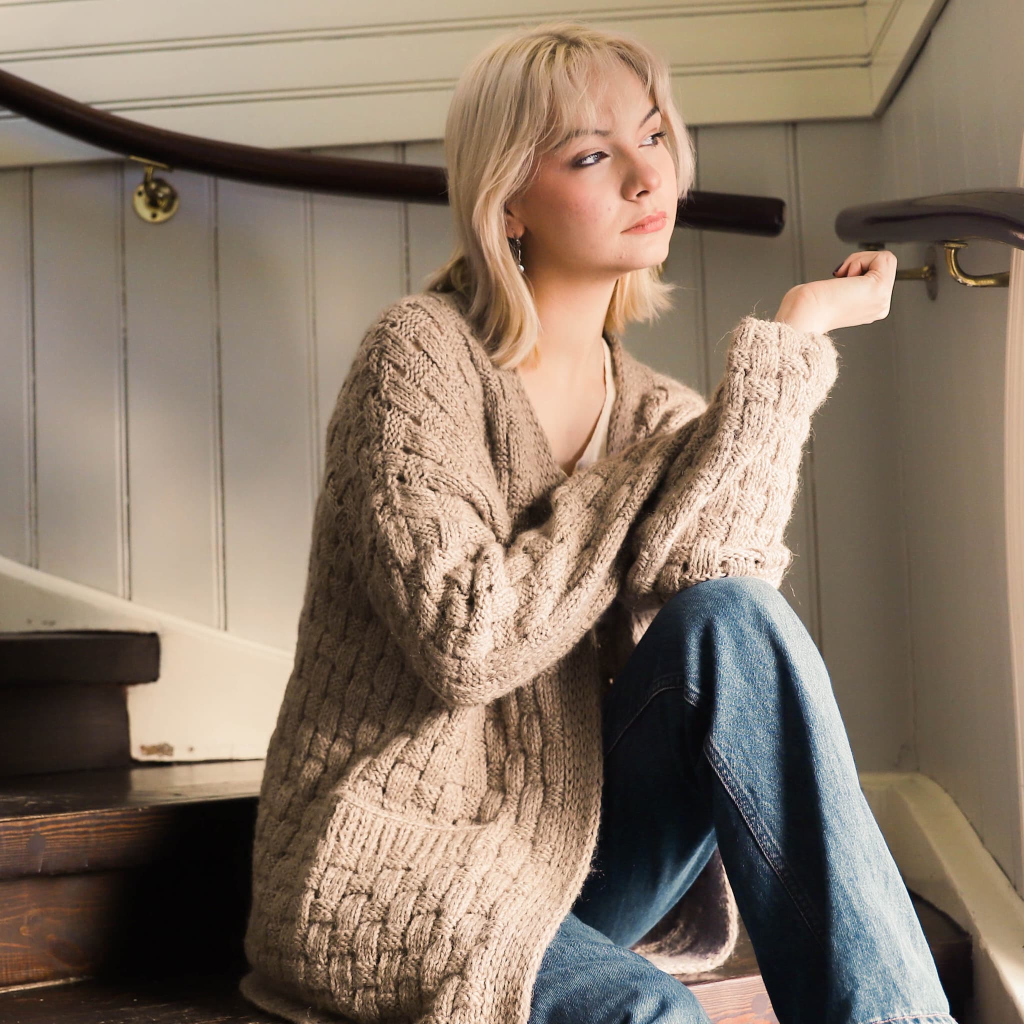 Stína long sweater knitting pattern