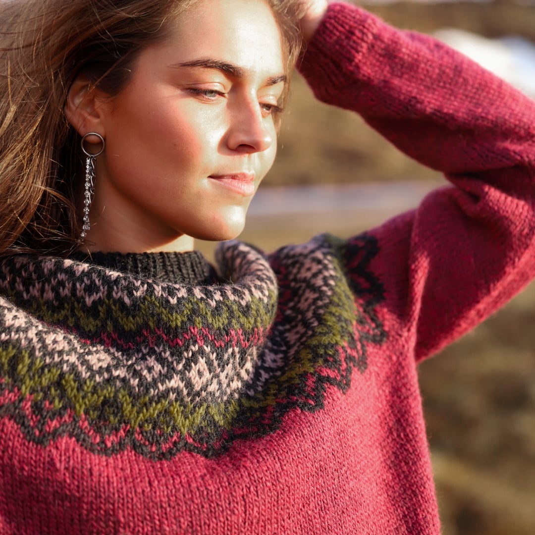 Svala traditional pattern sweater knitting pattern