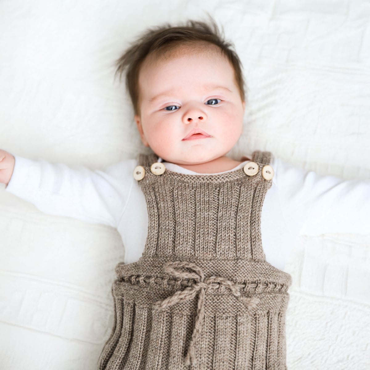 graenjaxl_KNIT0344_newborn-overall_knitting-pattern_prjonauppskrift3.jpeg