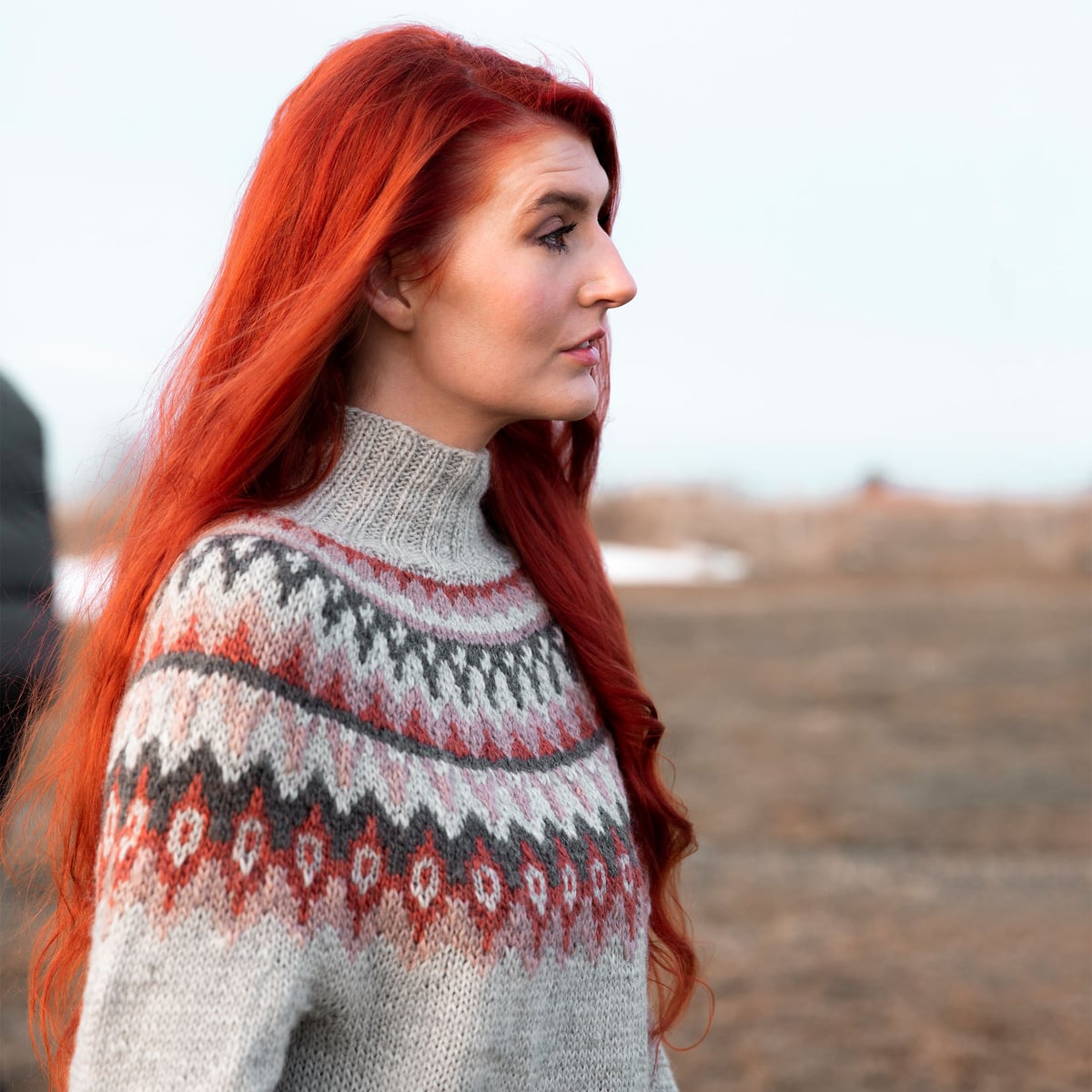 lilja_KNIT0339_long-sweater_knitting-pattern_prjonauppskrift2.jpeg