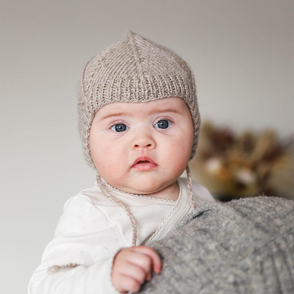 Bifukolla newborn hat knitting pattern