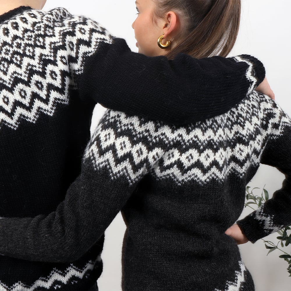 rita_KNIT0446_adult-sweater_knitting-pattern_prjonauppskrift2.jpeg