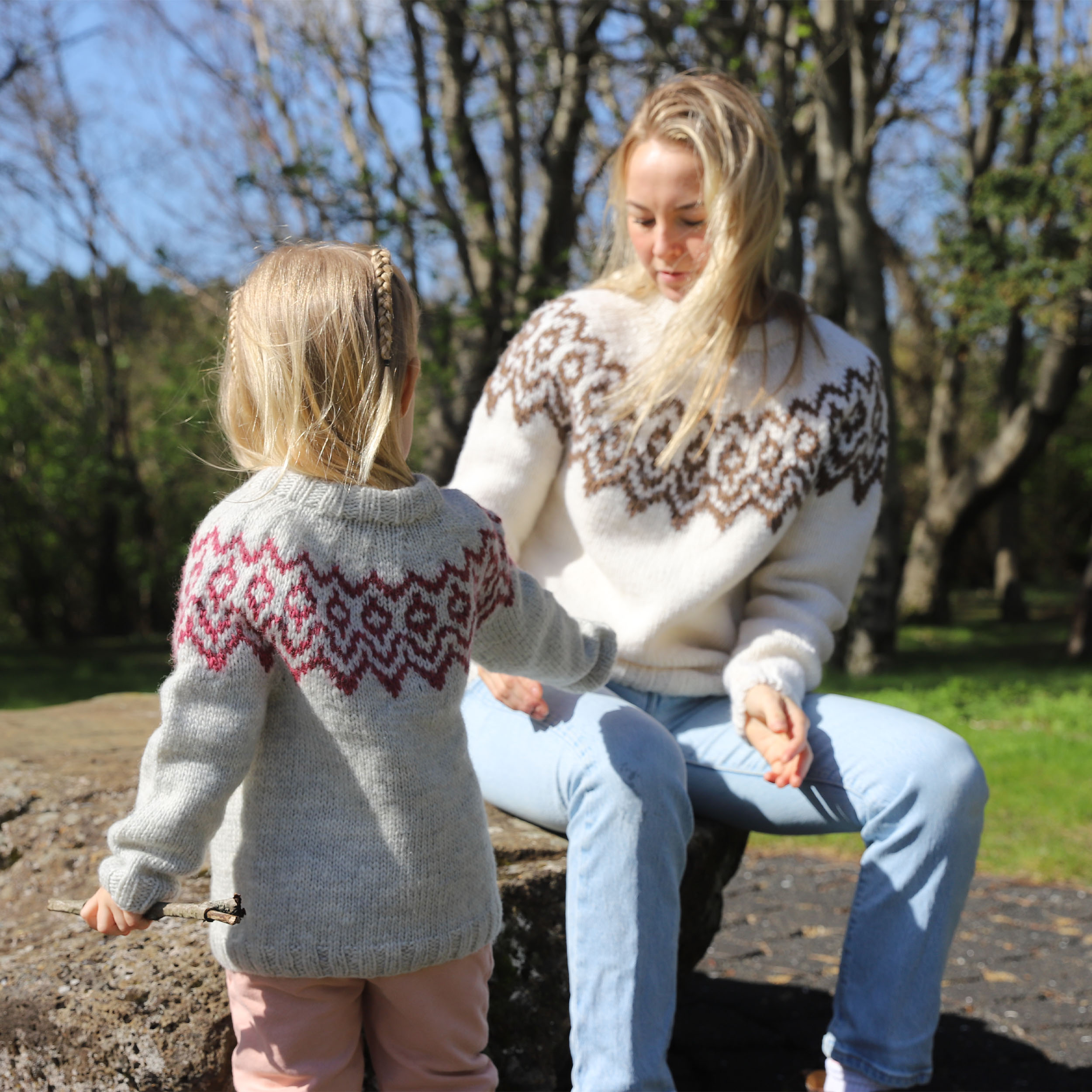 Krummi kids sweater knitting pattern