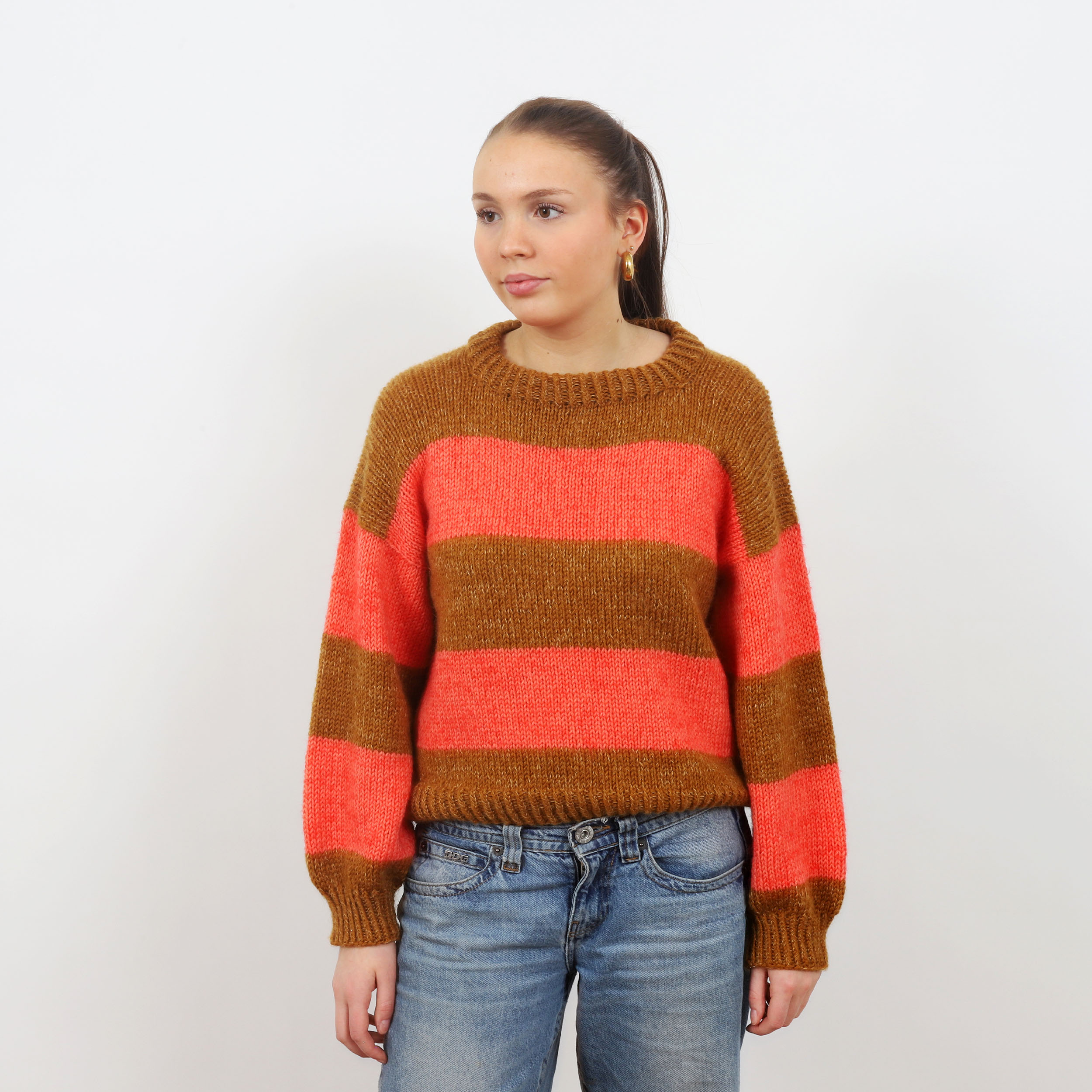 Box Pullover-Strickmuster mit Streifen