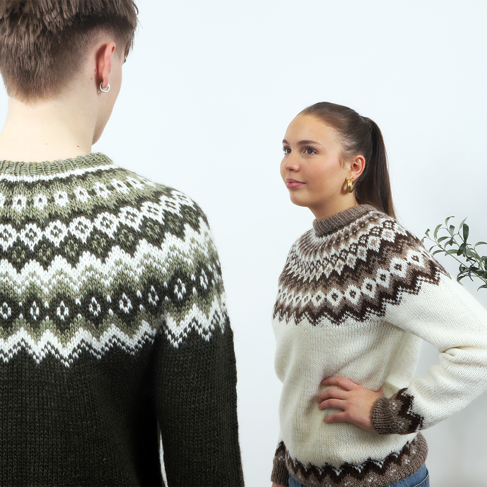 Súla adult sweater knitting pattern