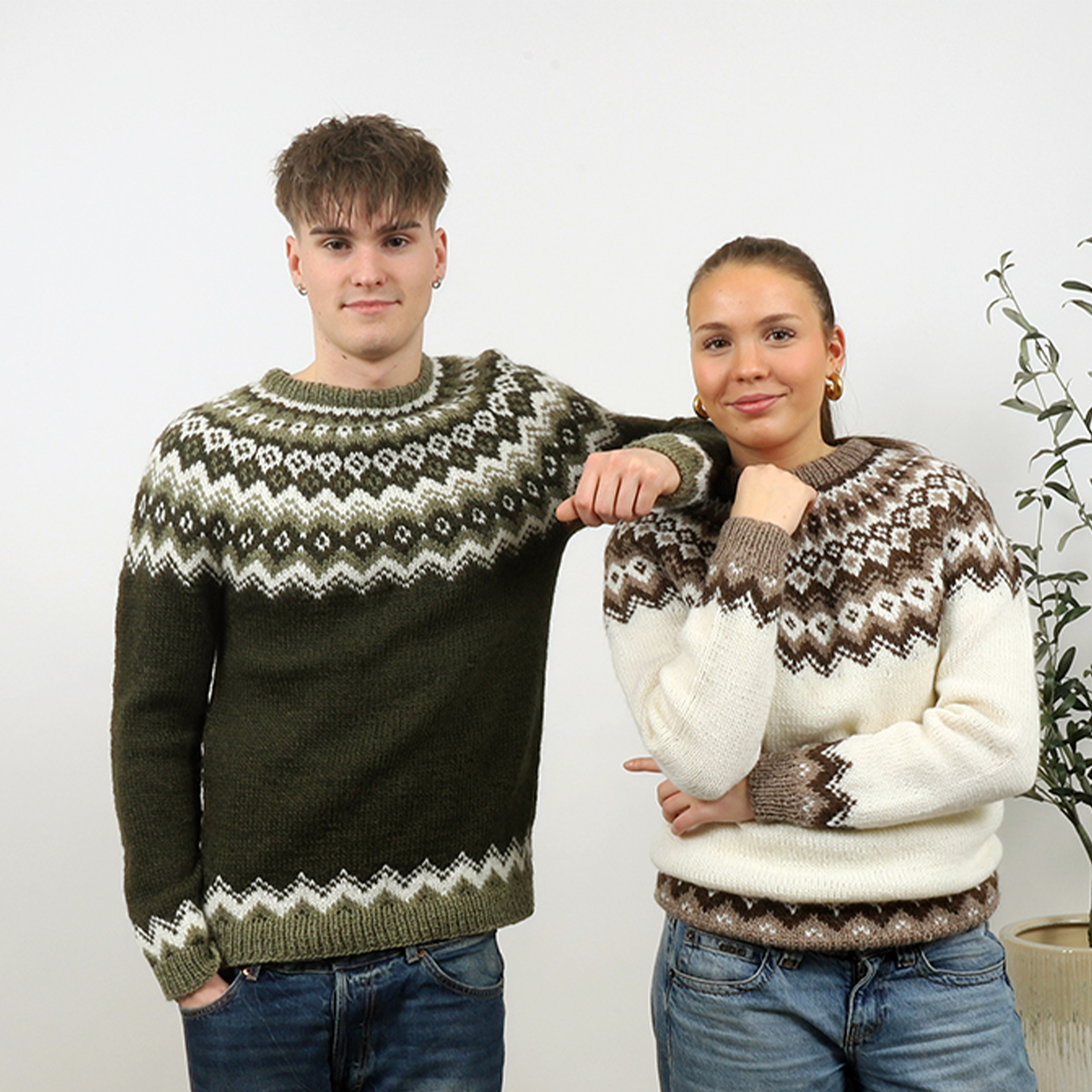 Súla adult sweater knitting pattern