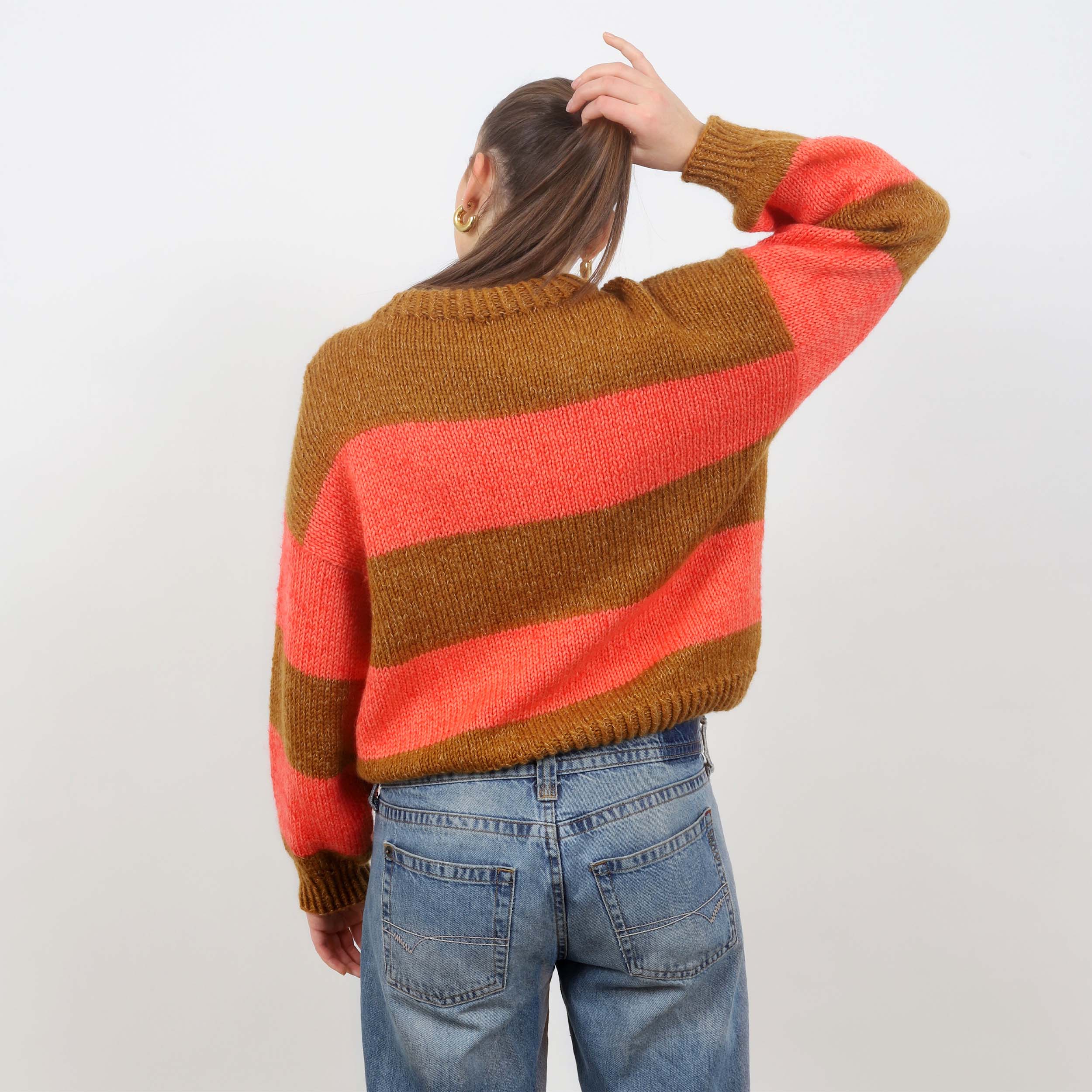 Box Pullover-Strickmuster mit Streifen