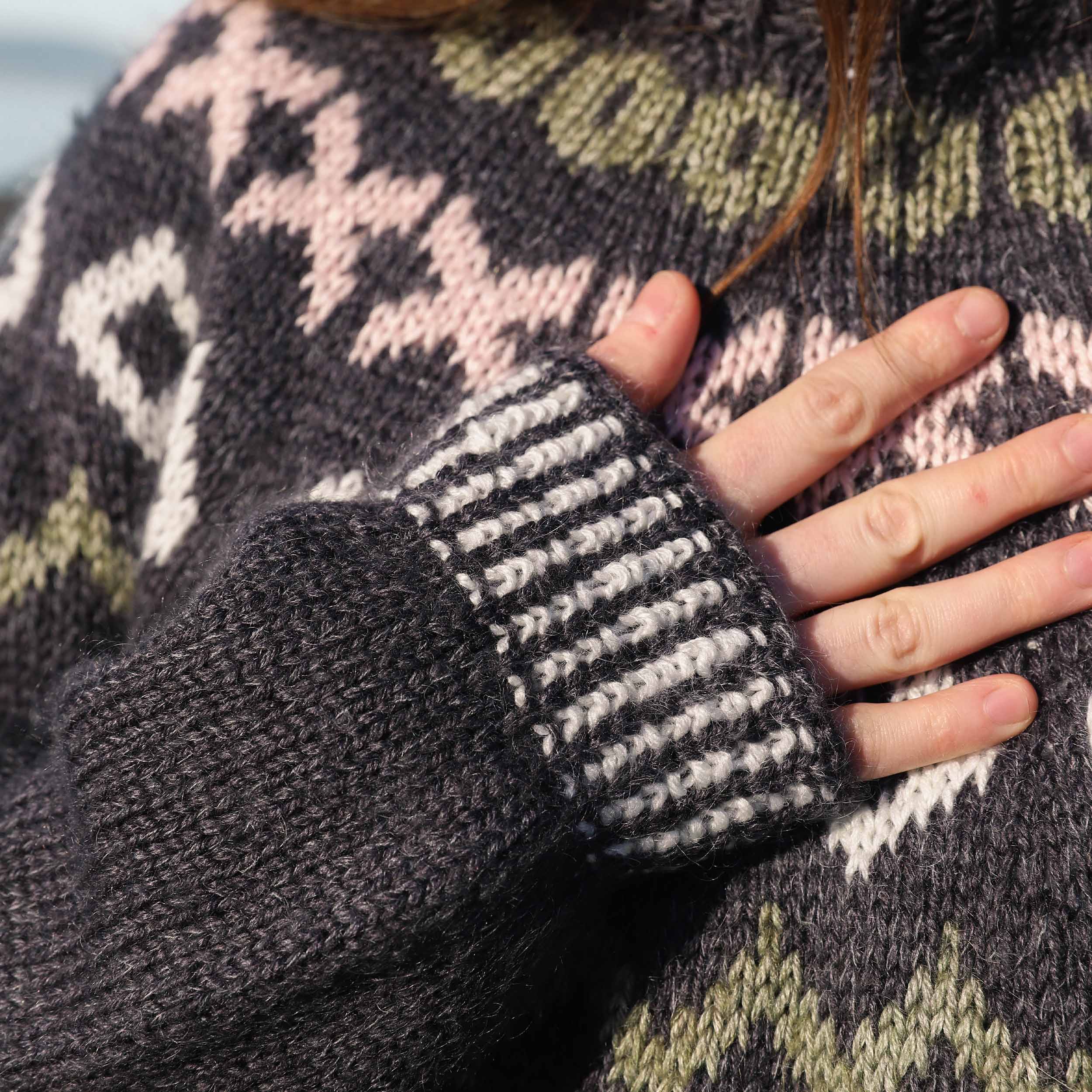 Moss oversized sweater knitting pattern