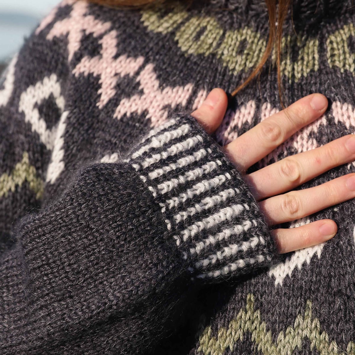 moss_KNIT0411_adult-sweater_knitting-pattern_prjonauppskrift2.jpeg