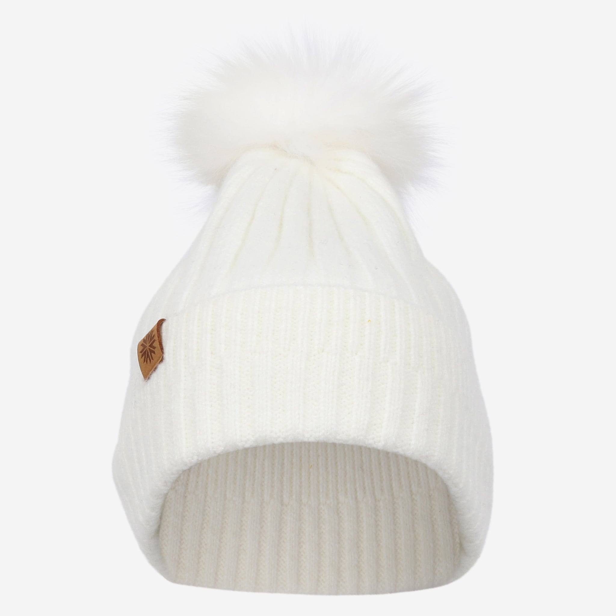 Selvatn knitted hat with pompom