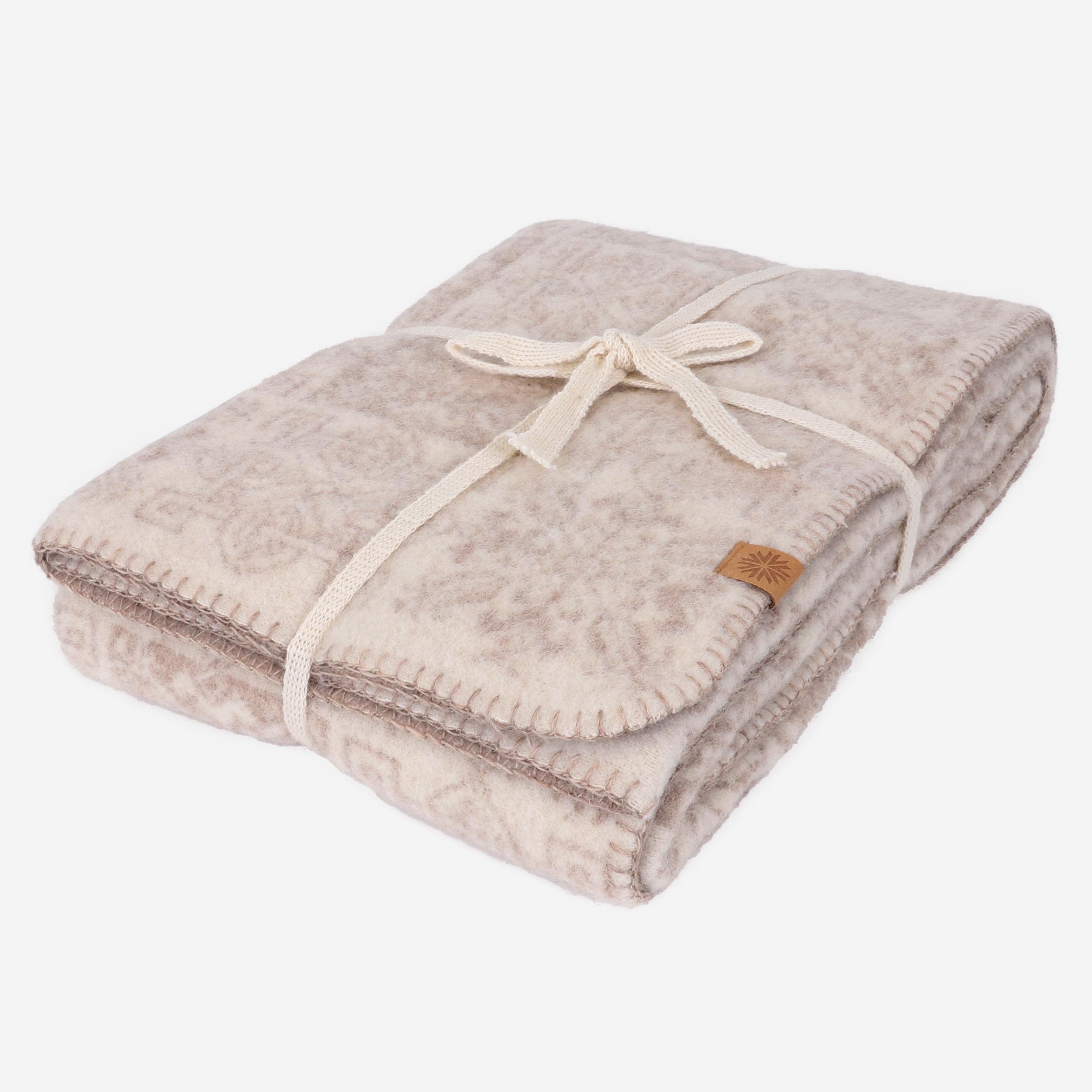Reithólar Icelandic design wool blanket