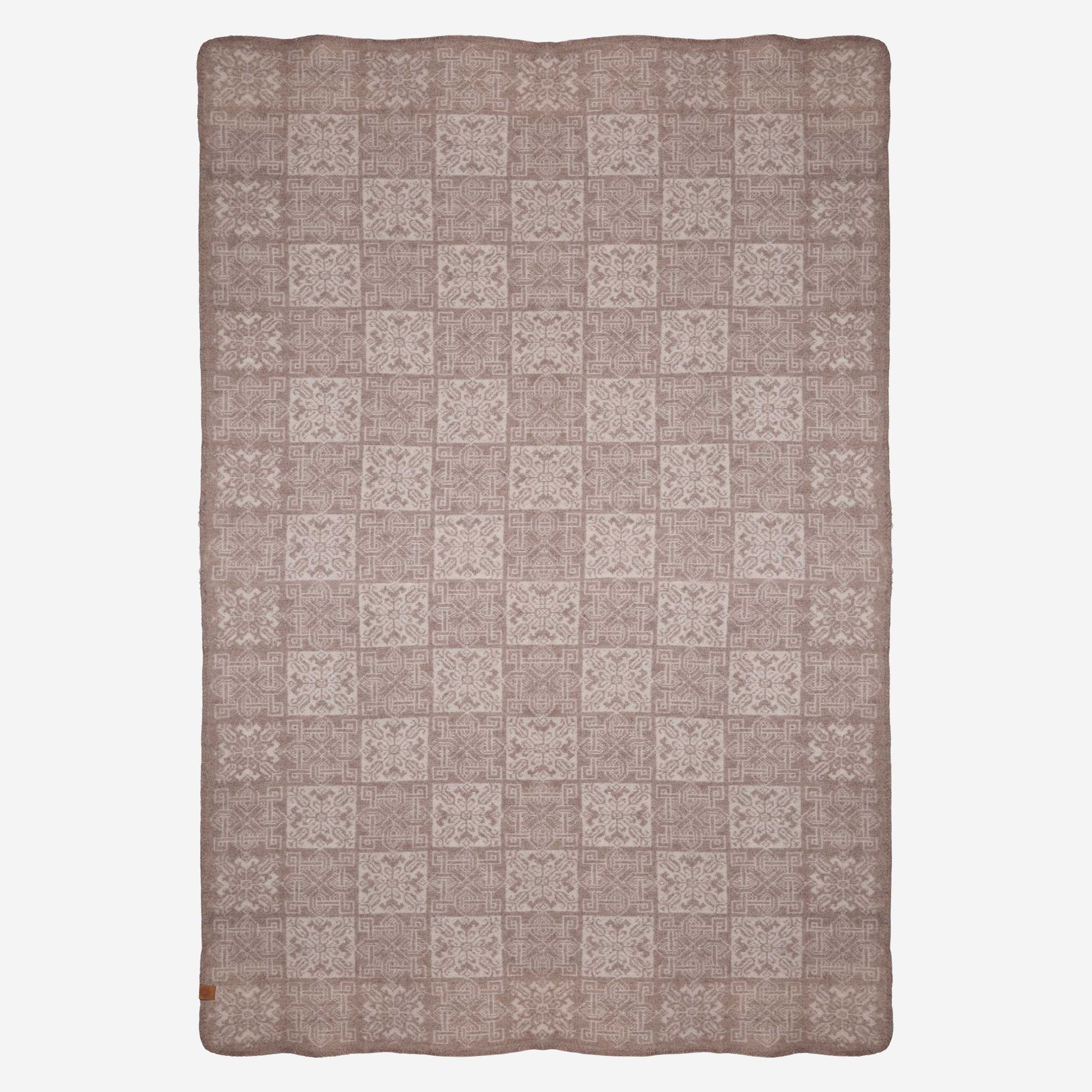 Reithólar Icelandic design wool blanket