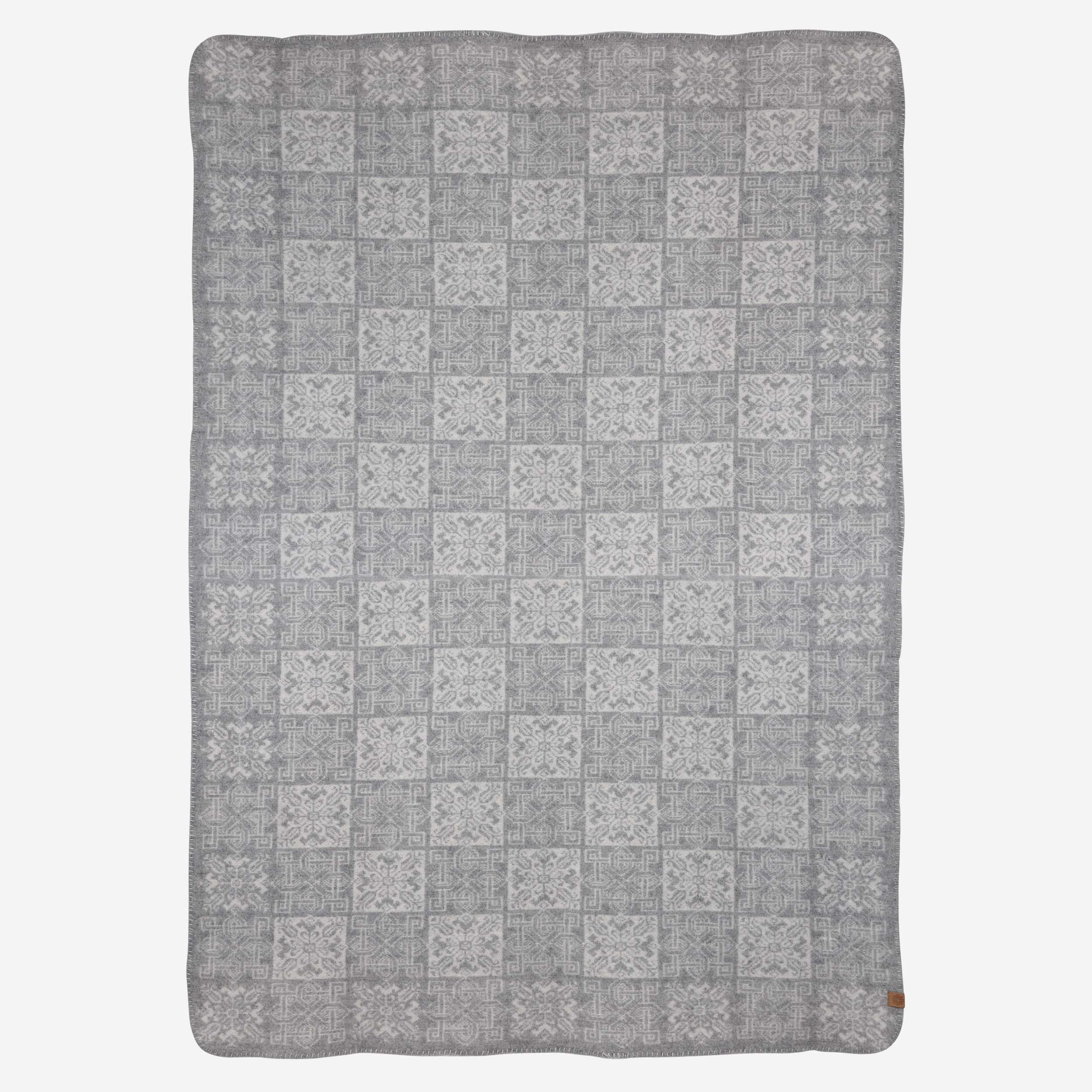 Reithólar Icelandic design wool blanket