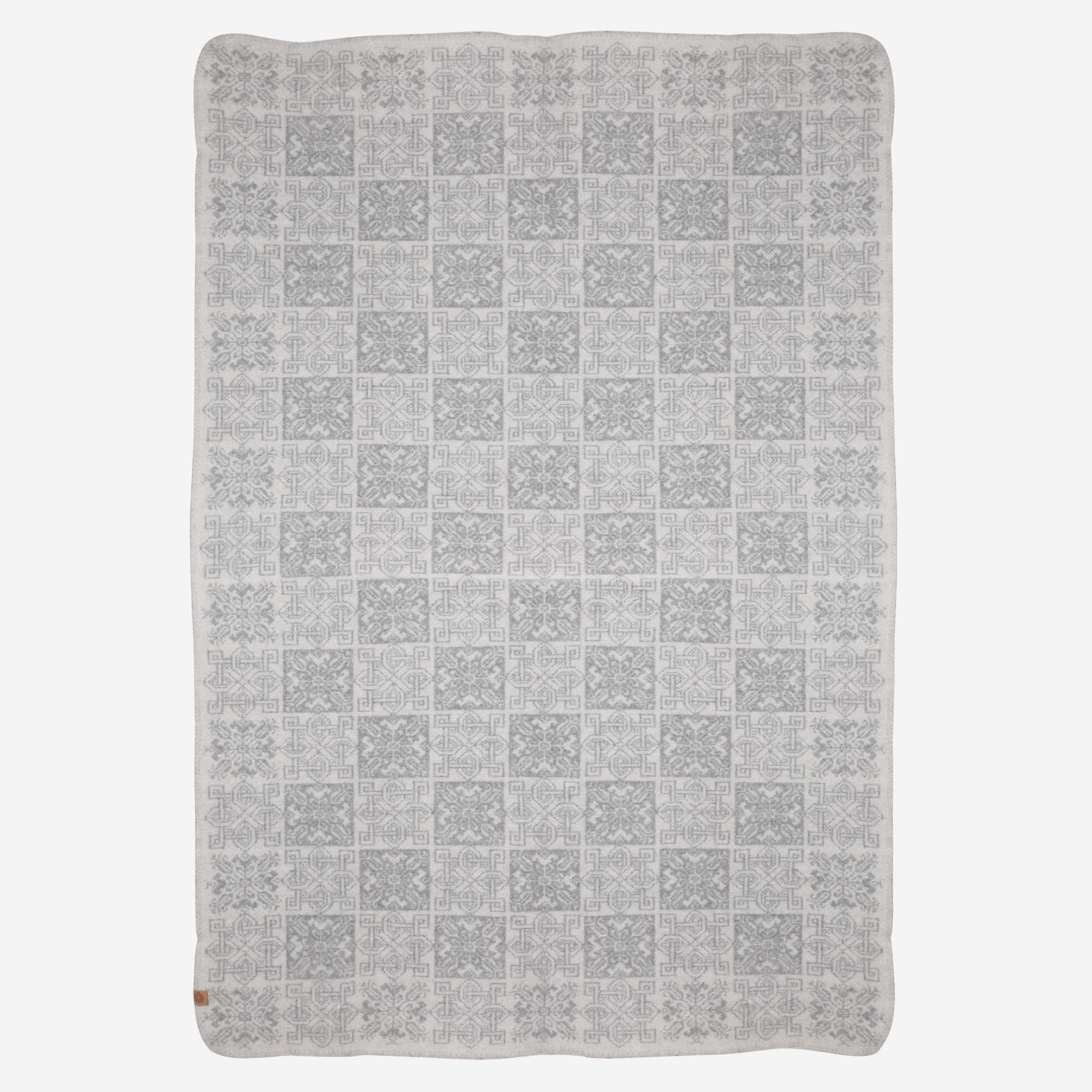 Reithólar Icelandic design wool blanket
